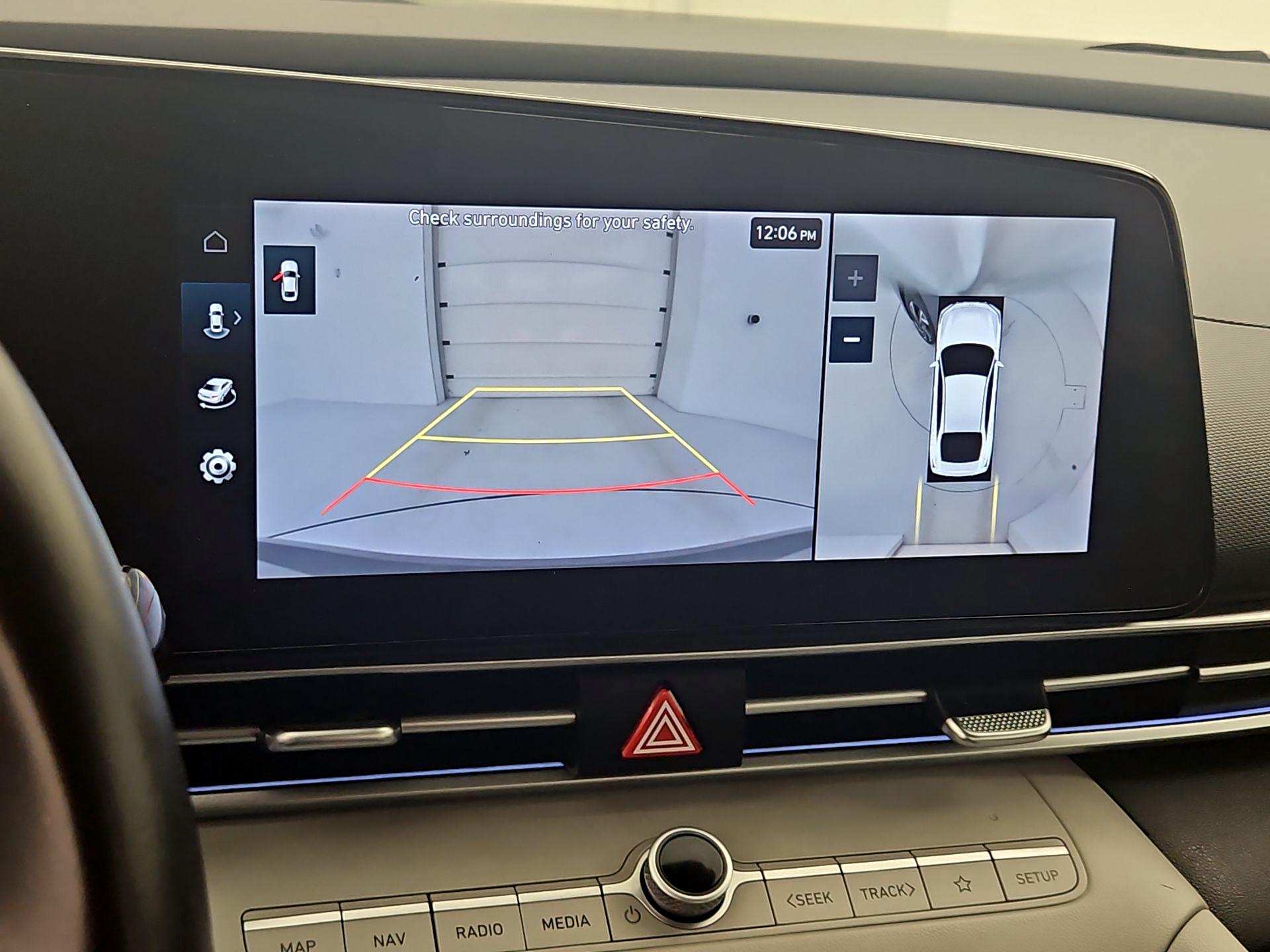 Thumbnail: 2024 Hyundai Elantra - 15