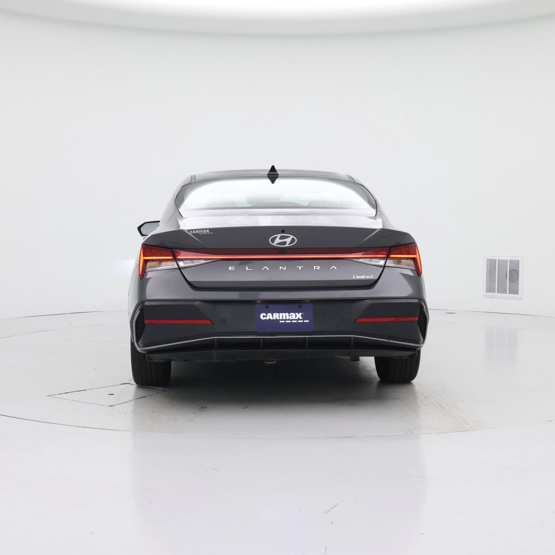 Thumbnail: 2024 Hyundai Elantra - 6