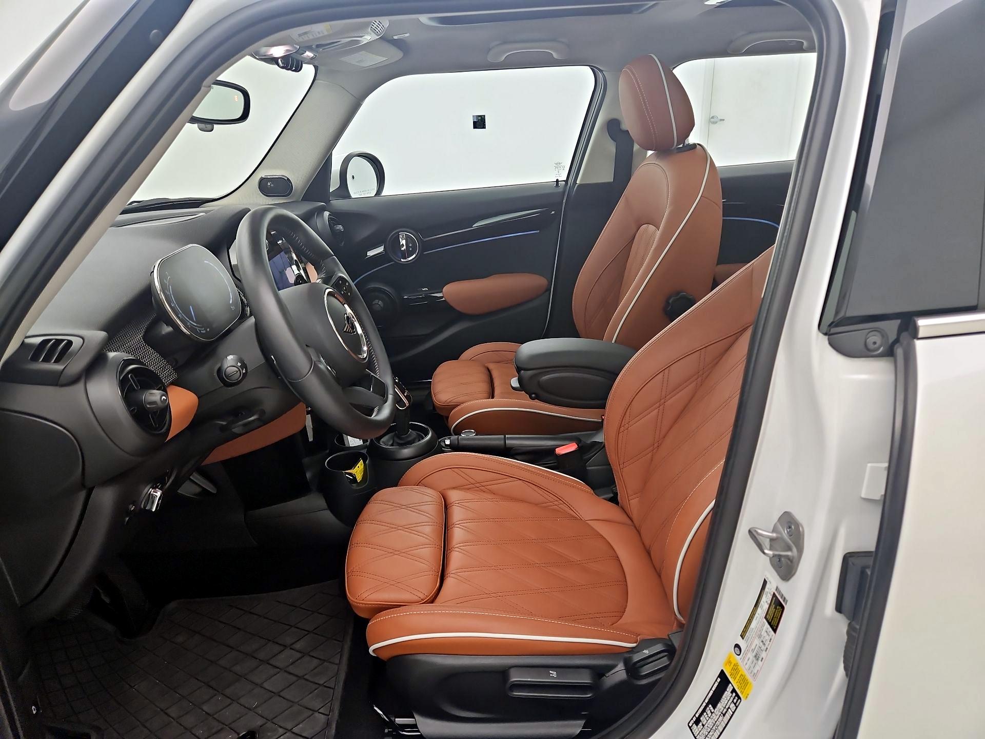 Thumbnail: 2023 MINI Cooper Hardtop - 11