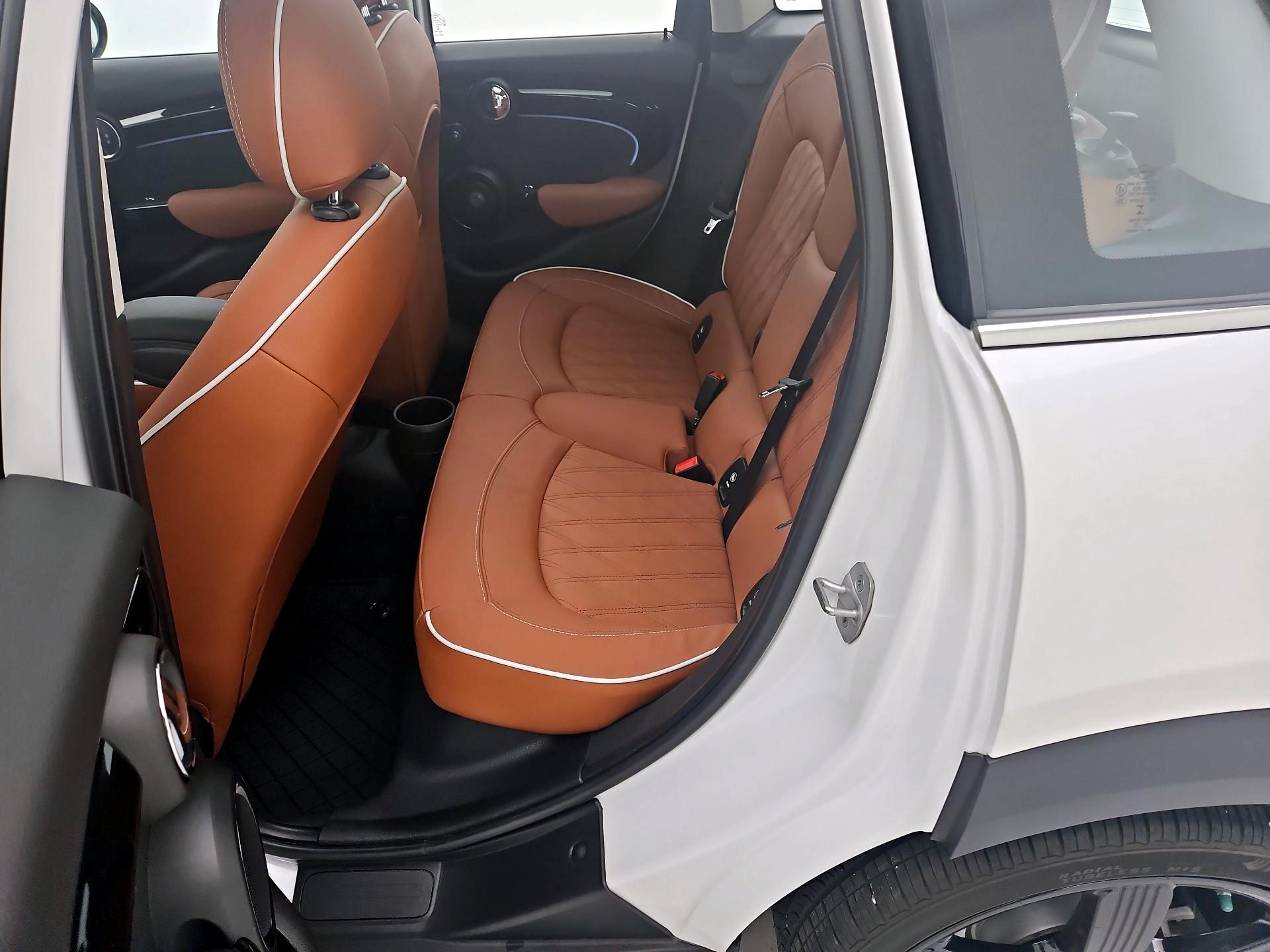 Thumbnail: 2023 MINI Cooper Hardtop - 20