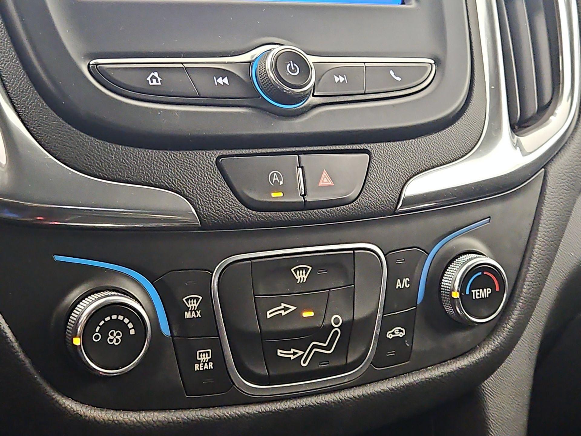 Thumbnail: 2023 Chevrolet Equinox - 16