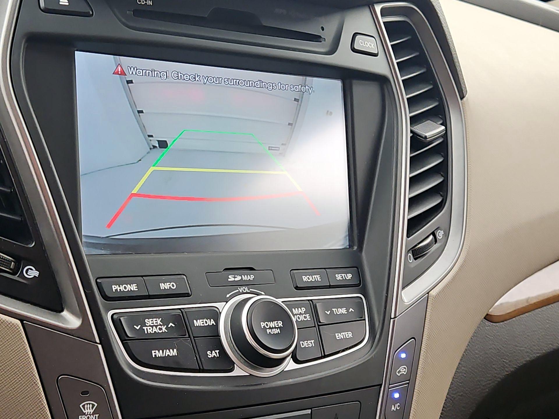 Thumbnail: 2014 Hyundai Santa Fe - 15