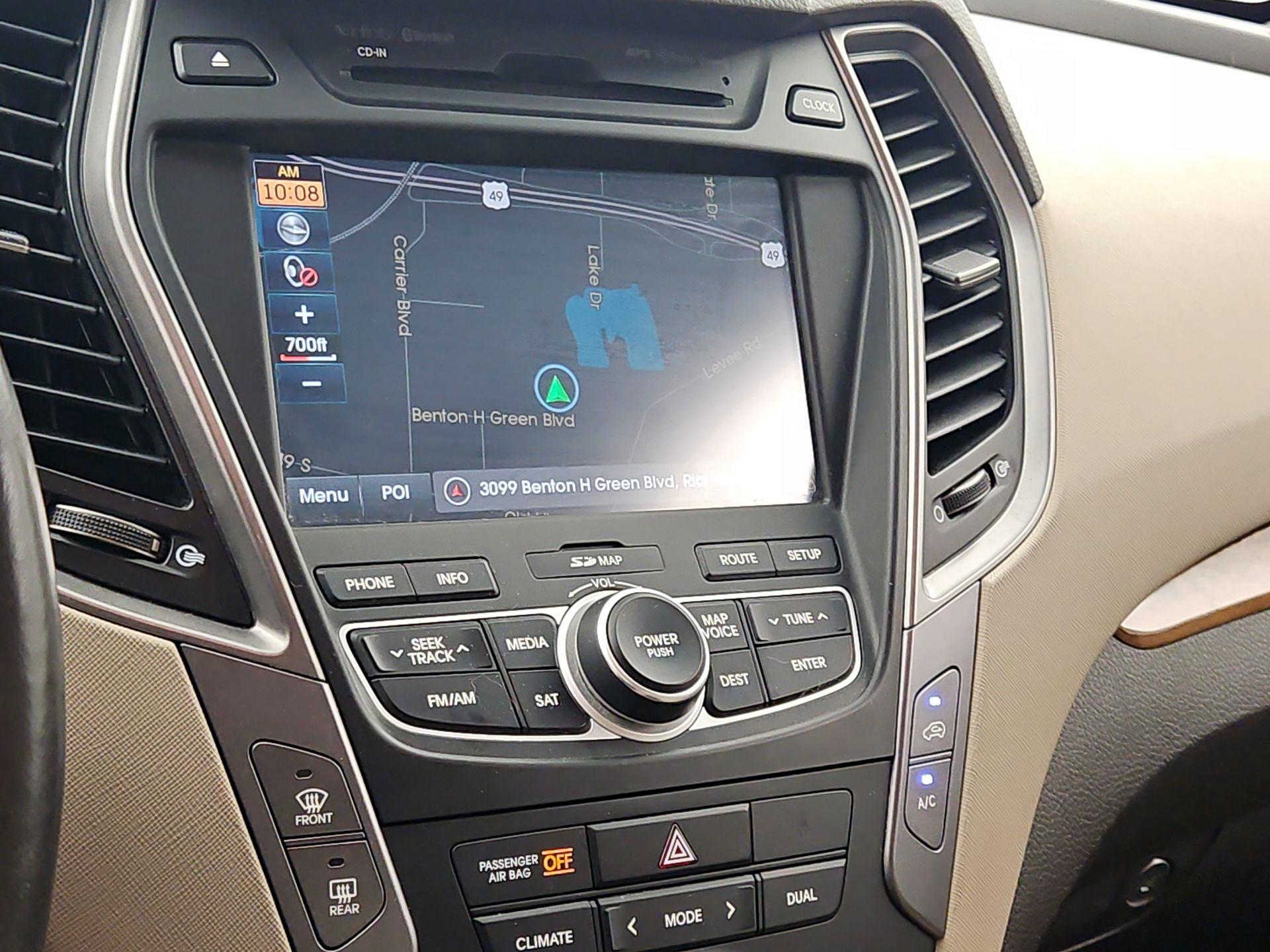 Thumbnail: 2014 Hyundai Santa Fe - 16