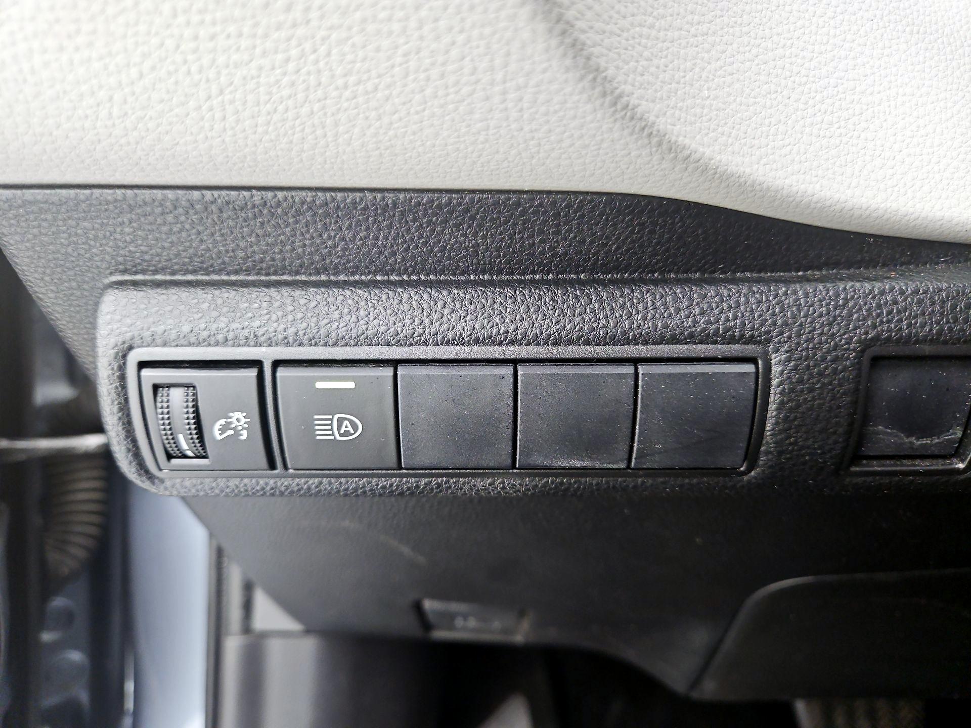 Thumbnail: 2020 Toyota Corolla - 13