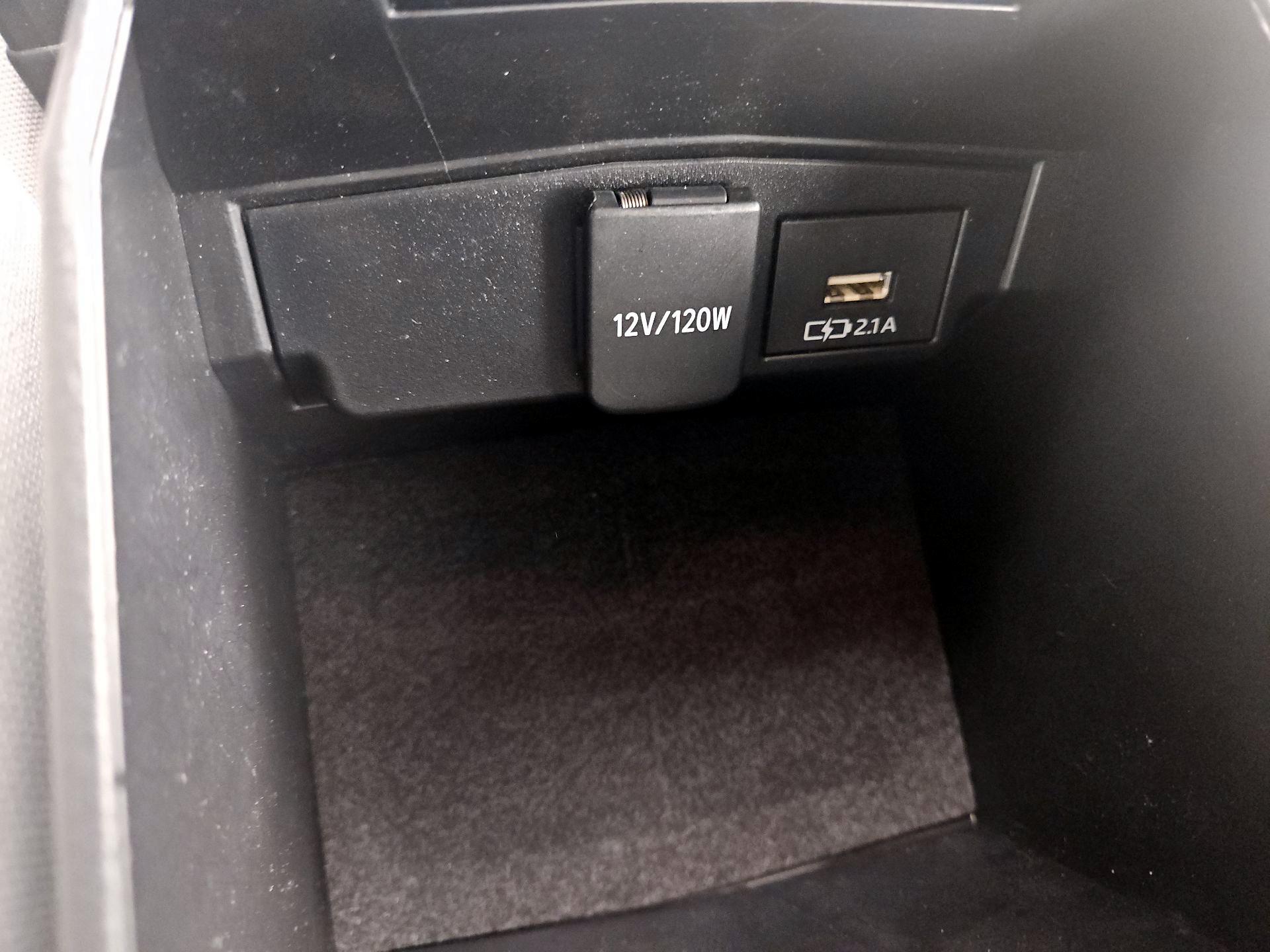 Thumbnail: 2020 Toyota Corolla - 18