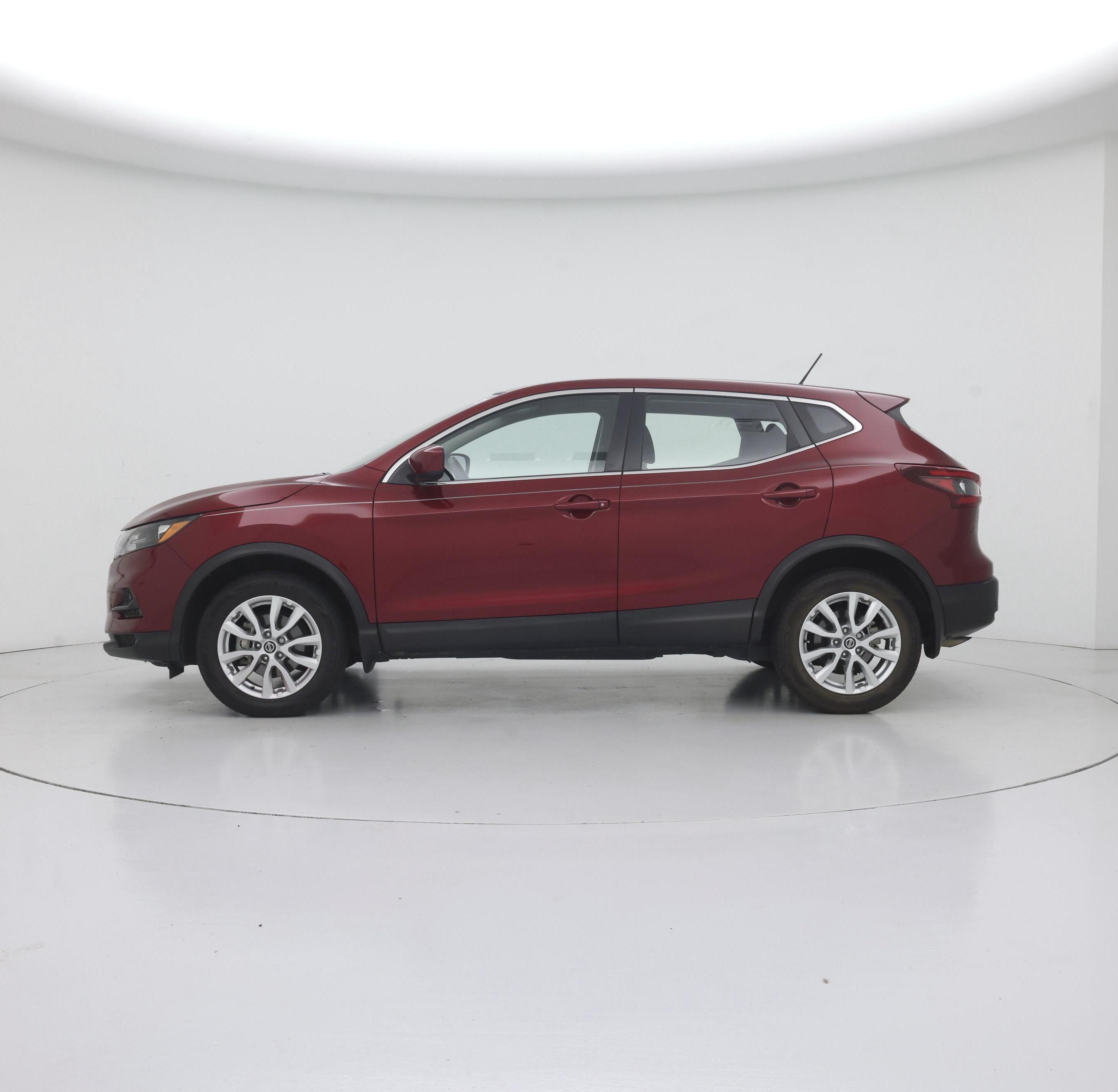 Thumbnail: 2021 Nissan Rogue Sport - 3