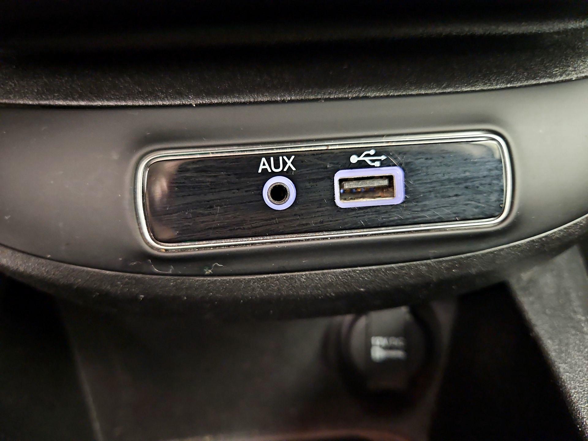 Thumbnail: 2016 Fiat 500X - 18