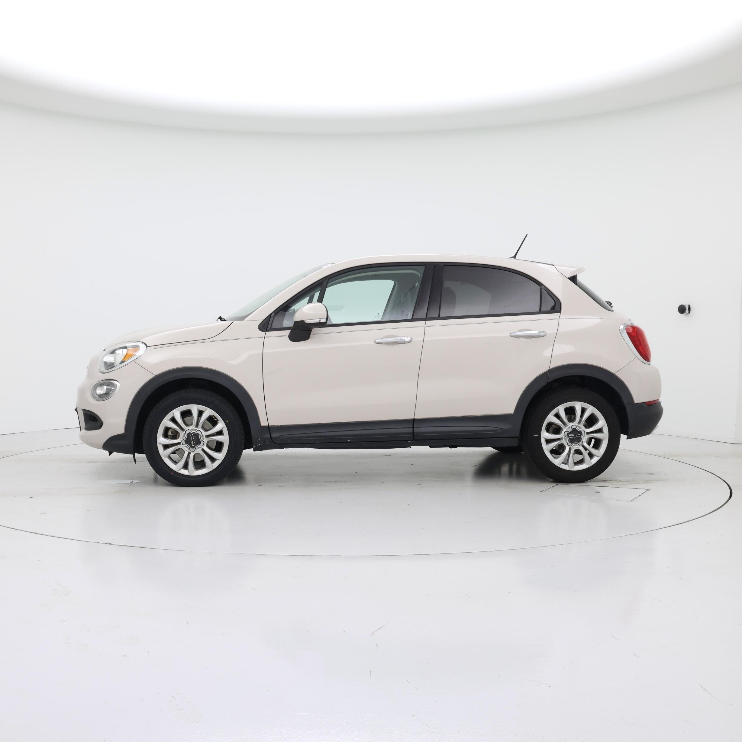 Thumbnail: 2016 Fiat 500X - 3