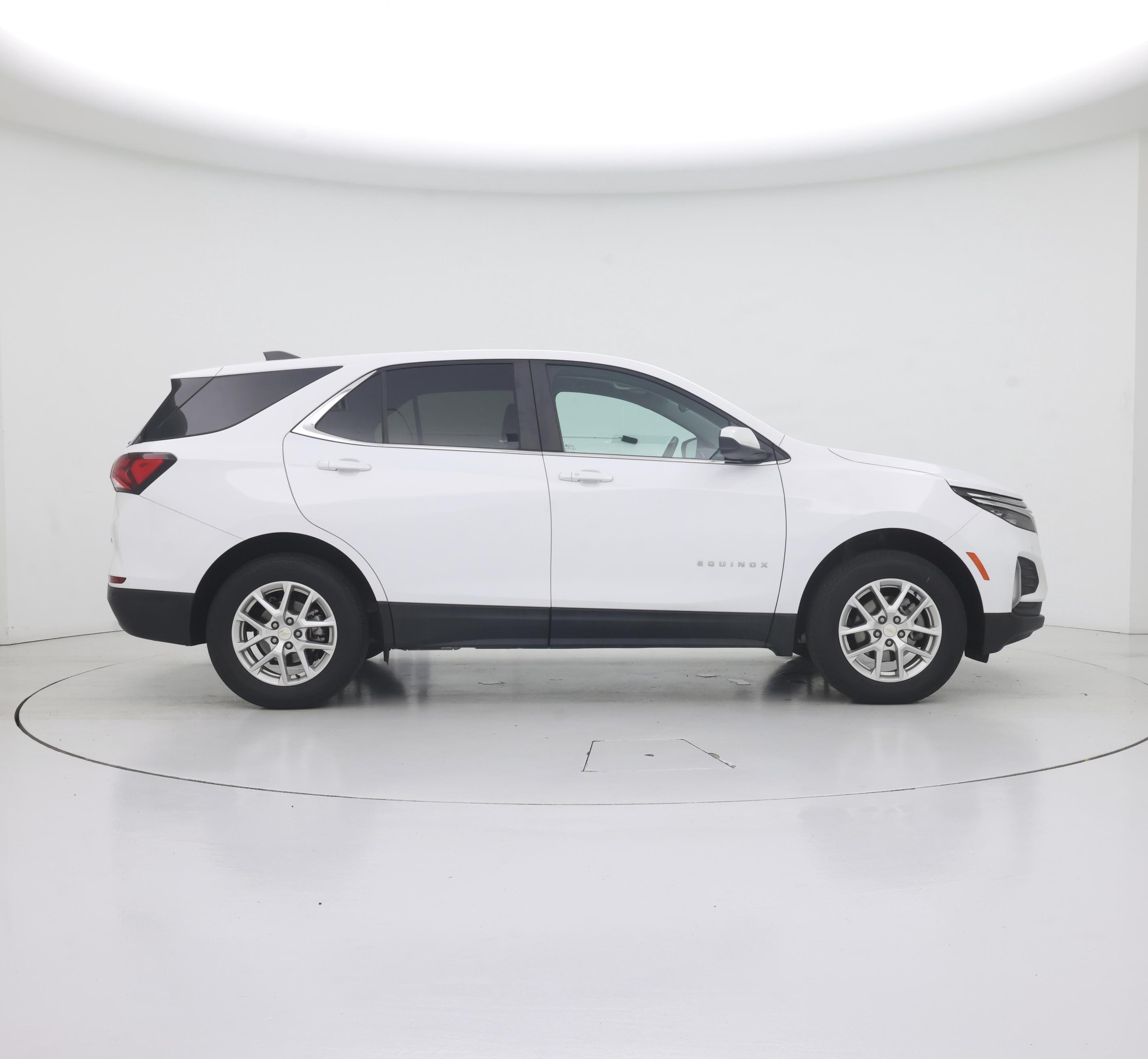 Thumbnail: 2023 Chevrolet Equinox - 7