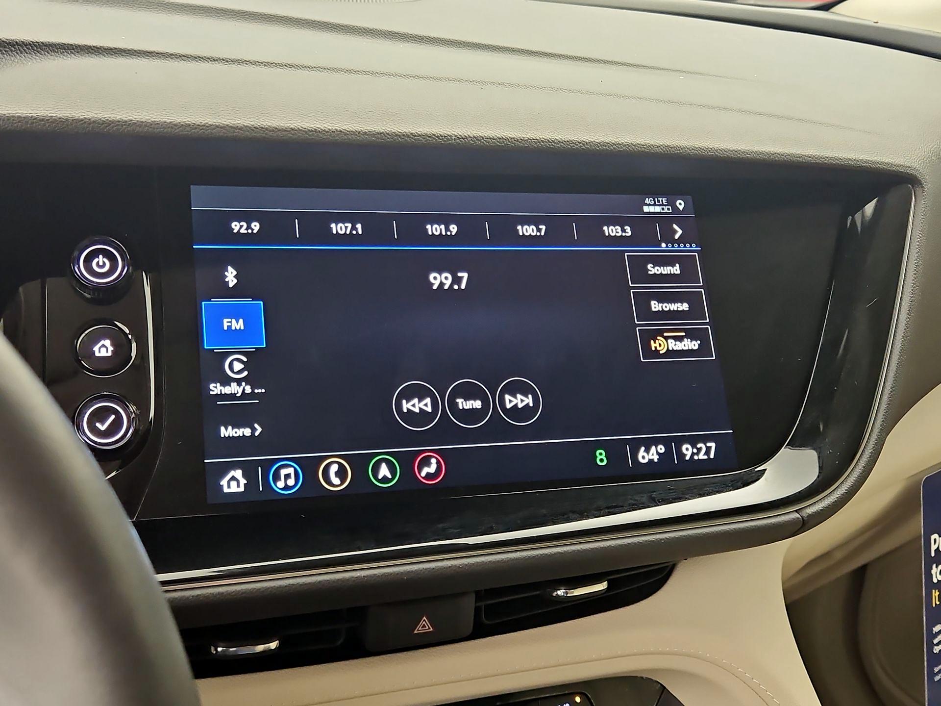 Thumbnail: 2022 Buick Envision - 16