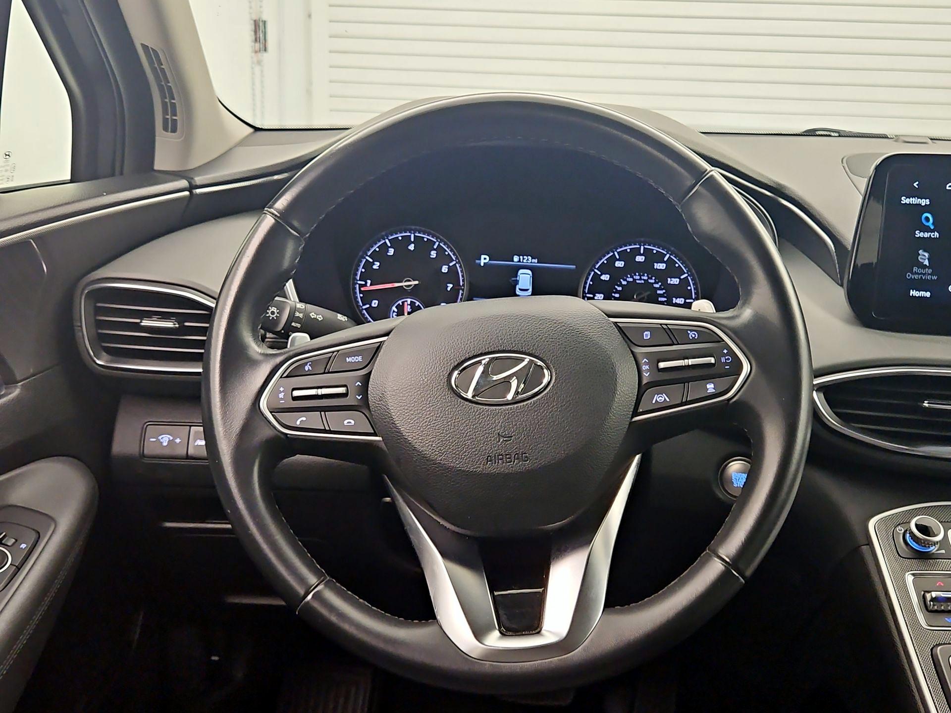 Thumbnail: 2023 Hyundai Santa Fe - 10
