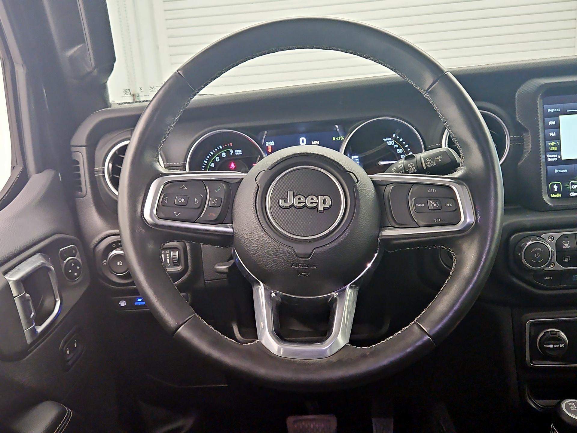 Thumbnail: 2022 Jeep Wrangler - 10