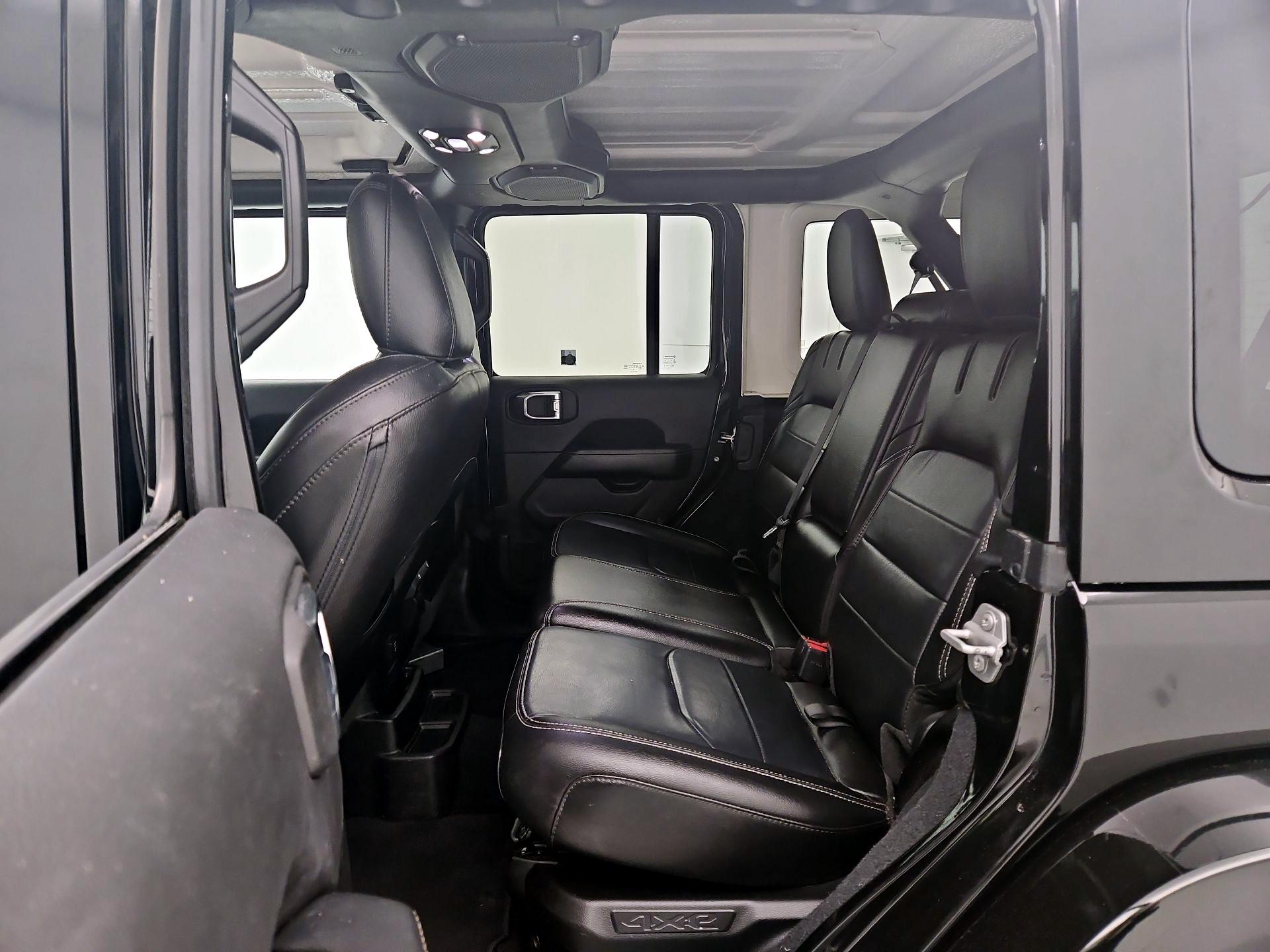 Thumbnail: 2022 Jeep Wrangler - 20