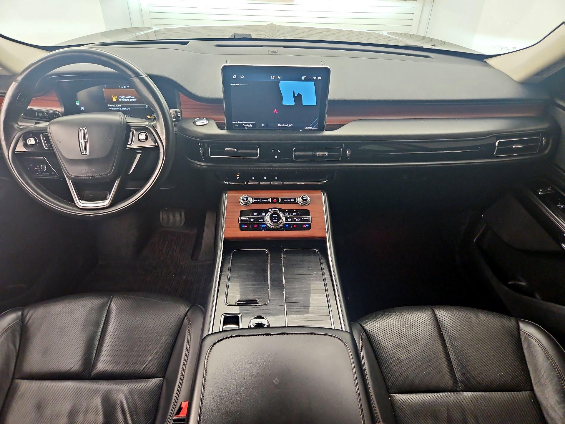 Thumbnail: 2022 Lincoln Aviator - 9