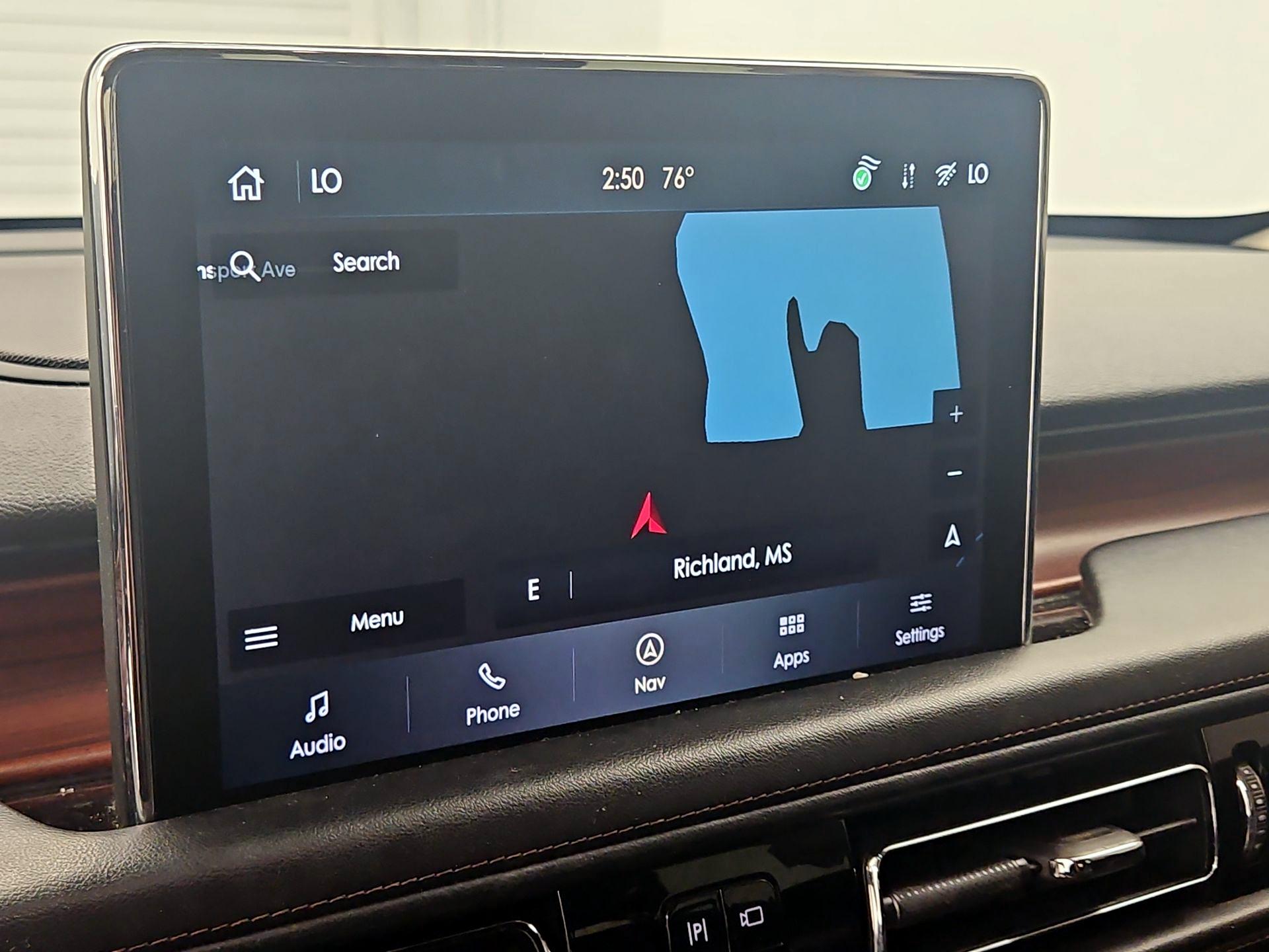 Thumbnail: 2022 Lincoln Aviator - 14