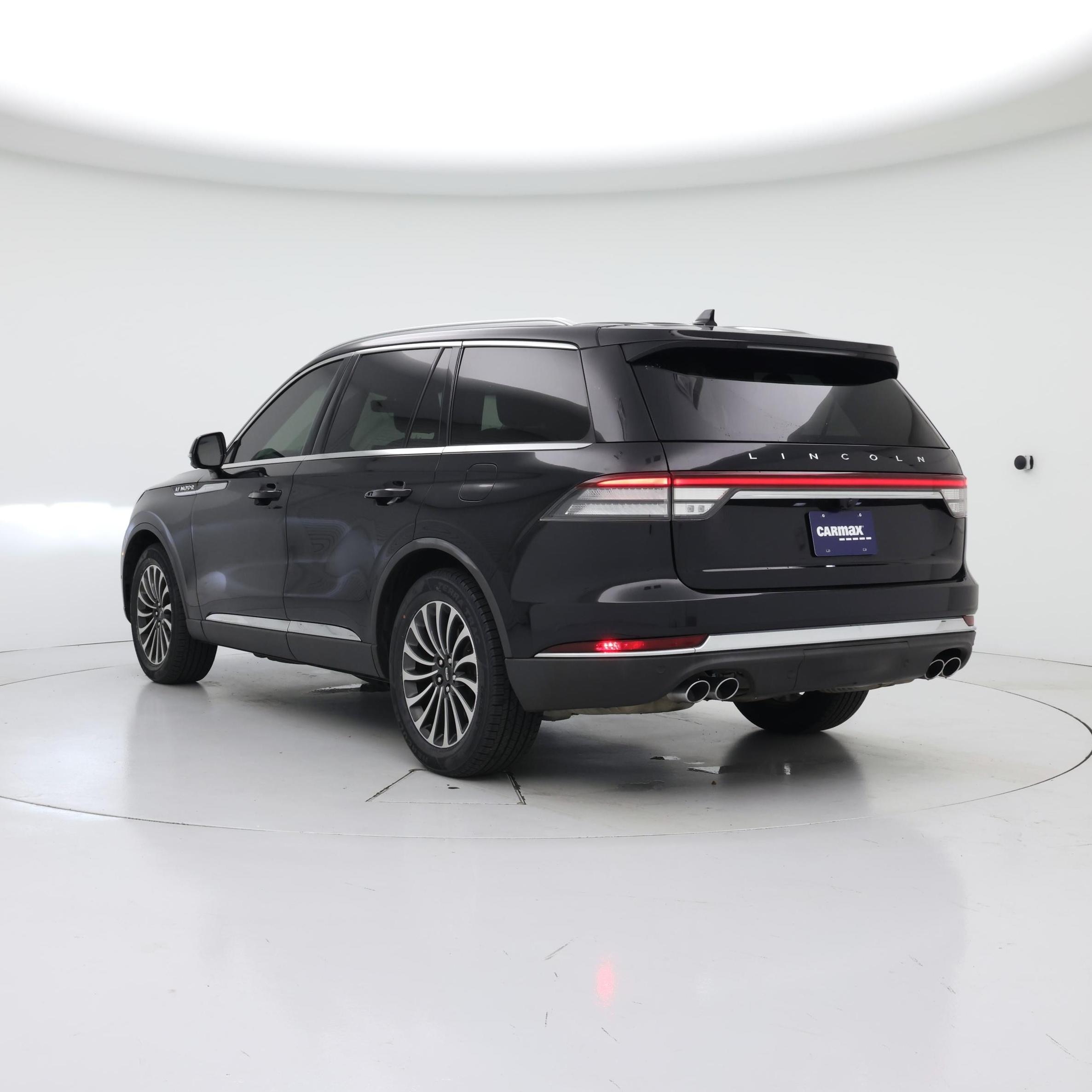 Thumbnail: 2022 Lincoln Aviator - 2