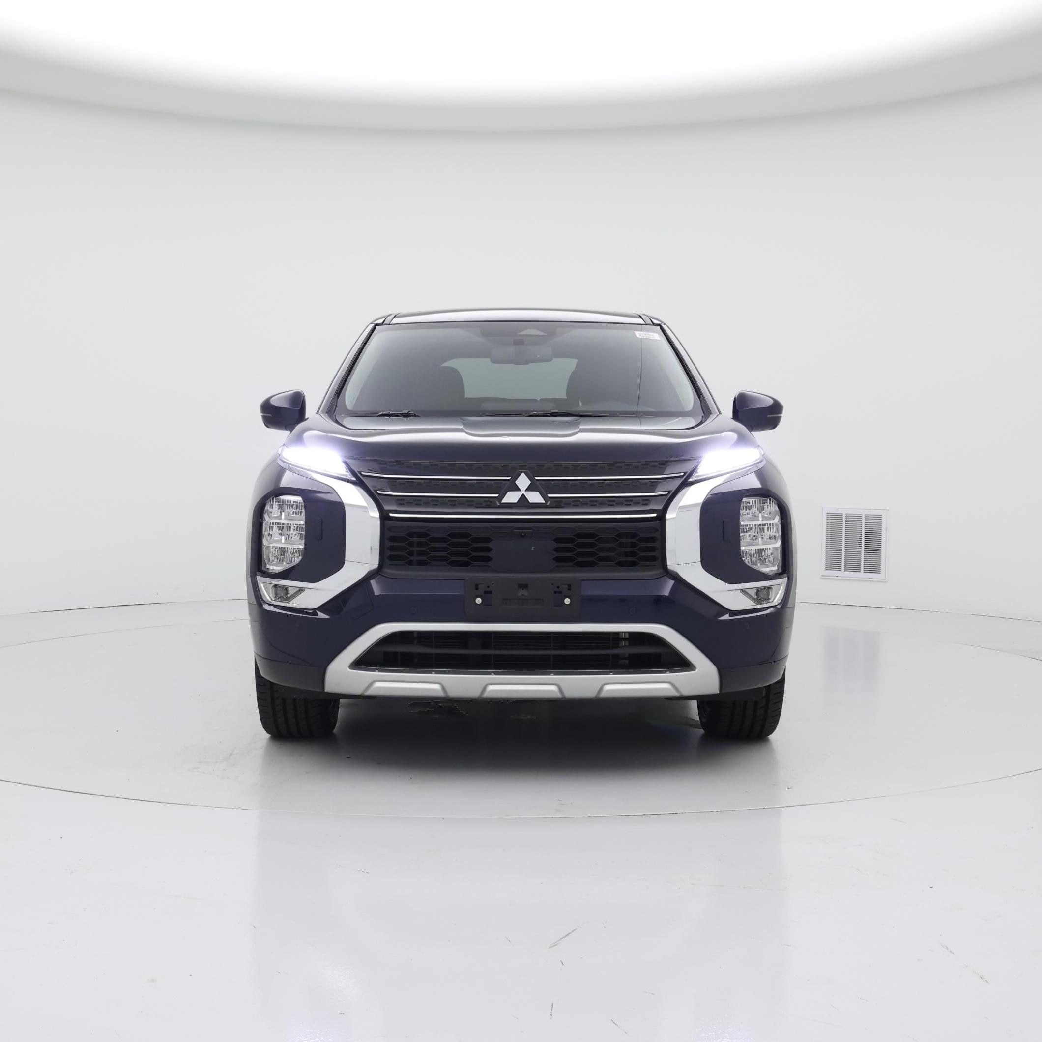 Thumbnail: 2024 Mitsubishi Outlander - 5