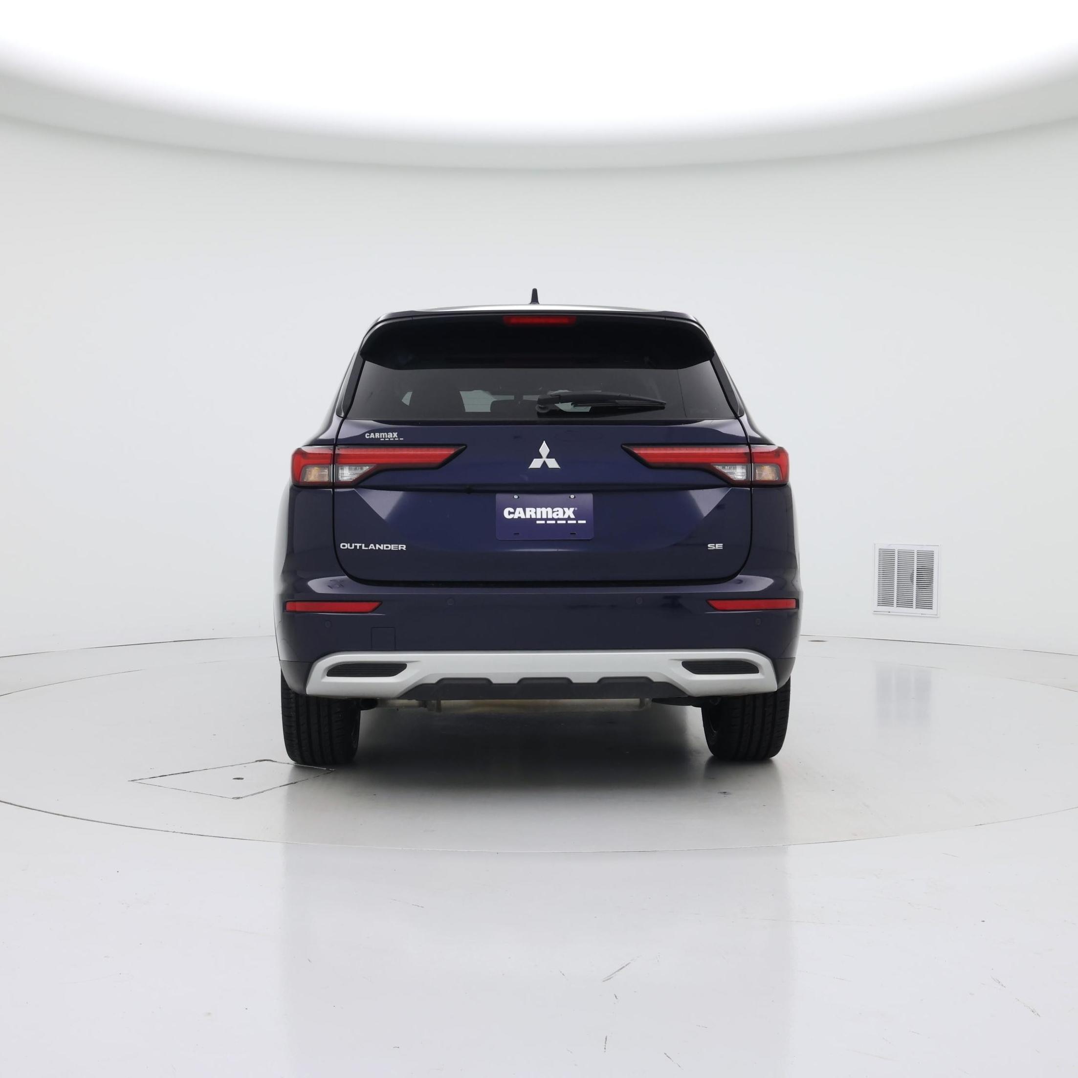 Thumbnail: 2024 Mitsubishi Outlander - 6