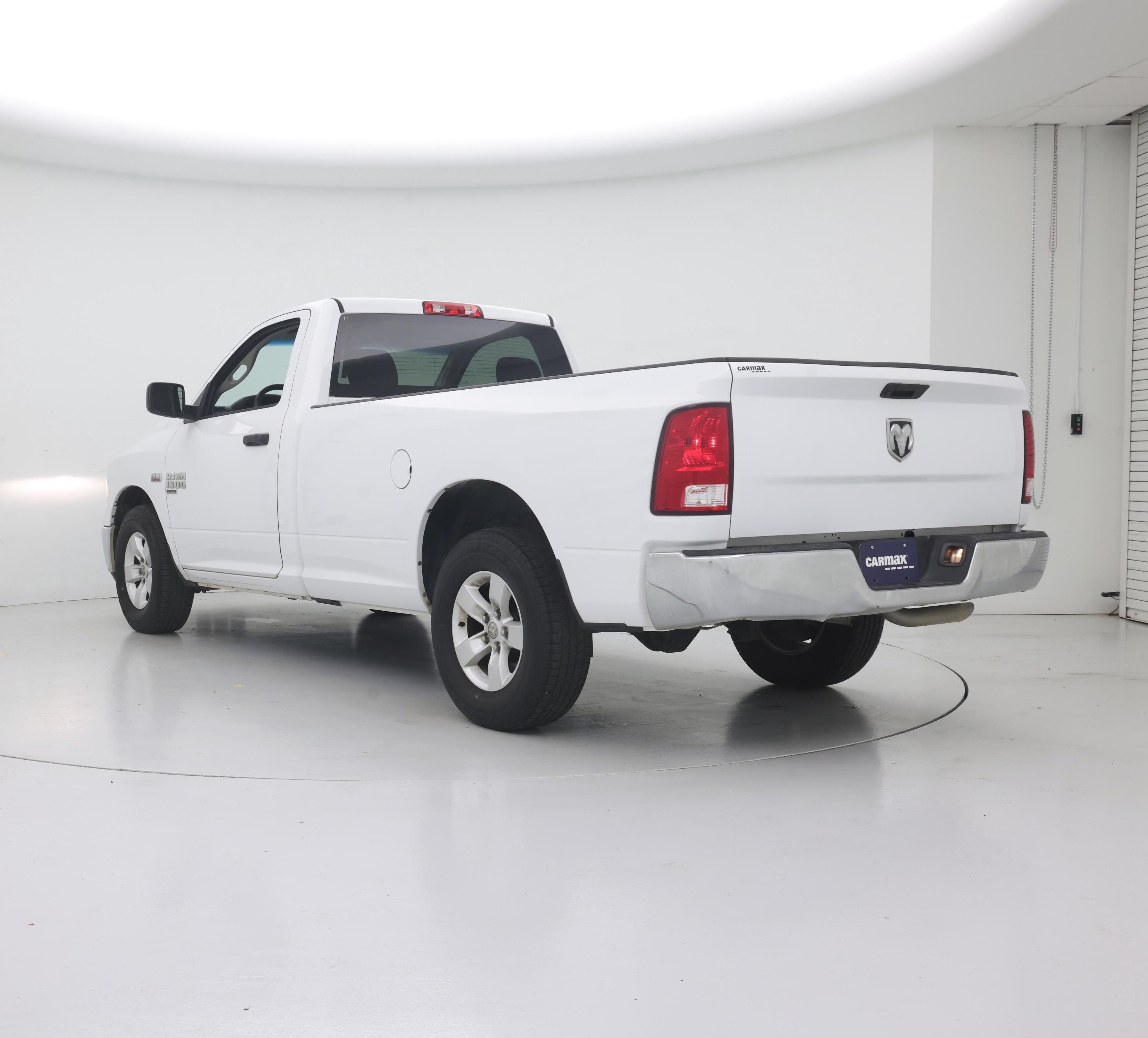 Thumbnail: 2021 RAM 1500 Classic - 2