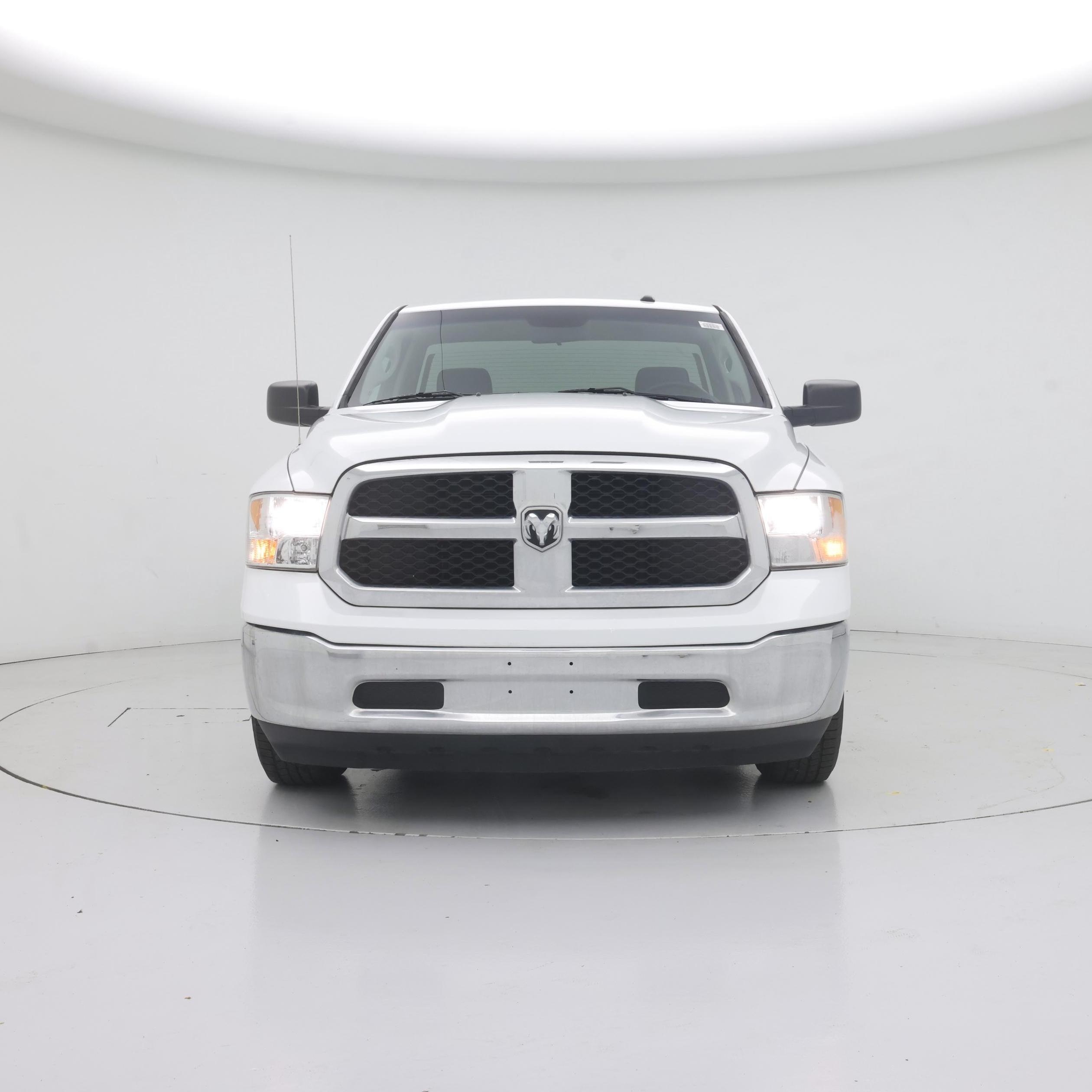 Thumbnail: 2021 RAM 1500 Classic - 5