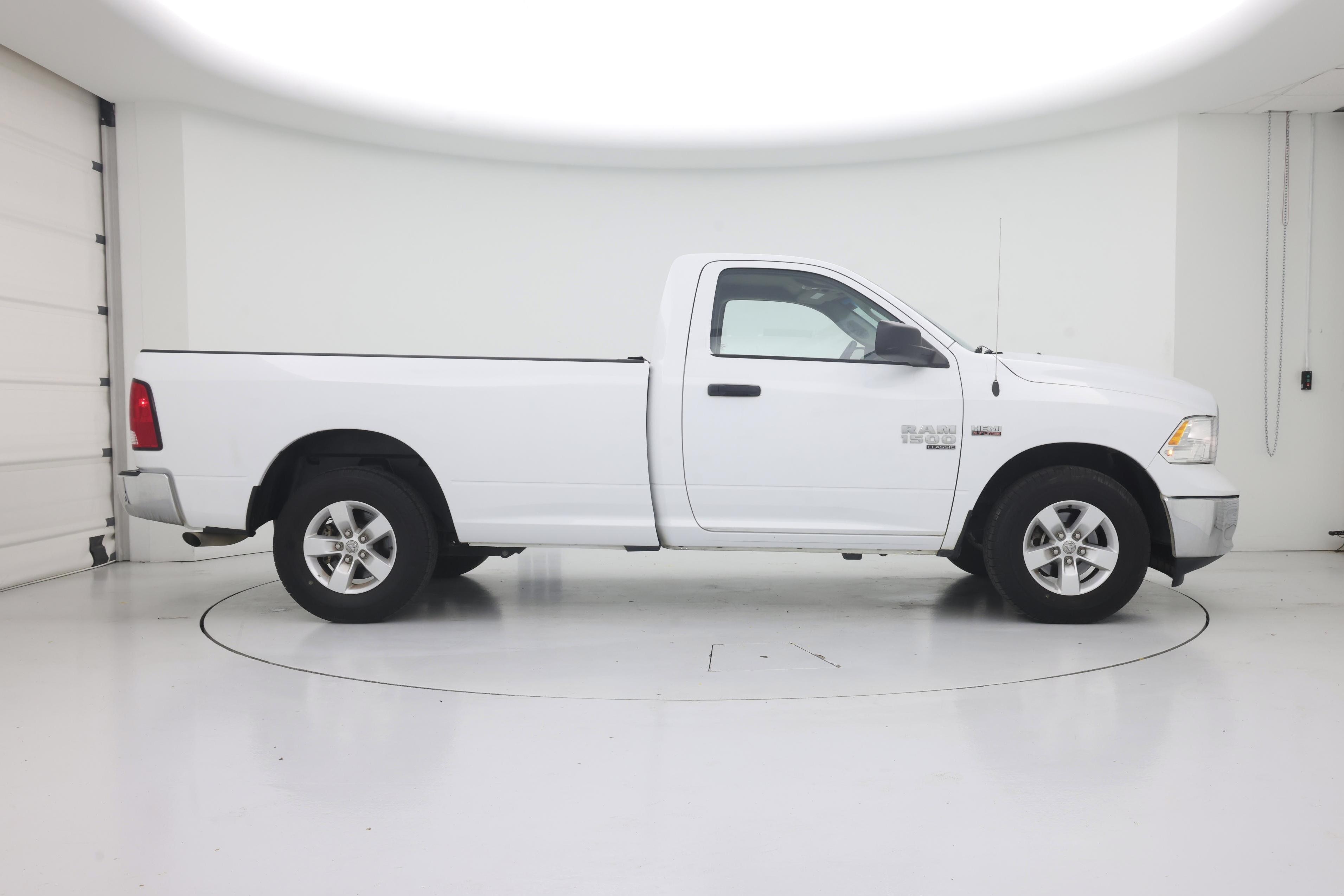 Thumbnail: 2021 RAM 1500 Classic - 7