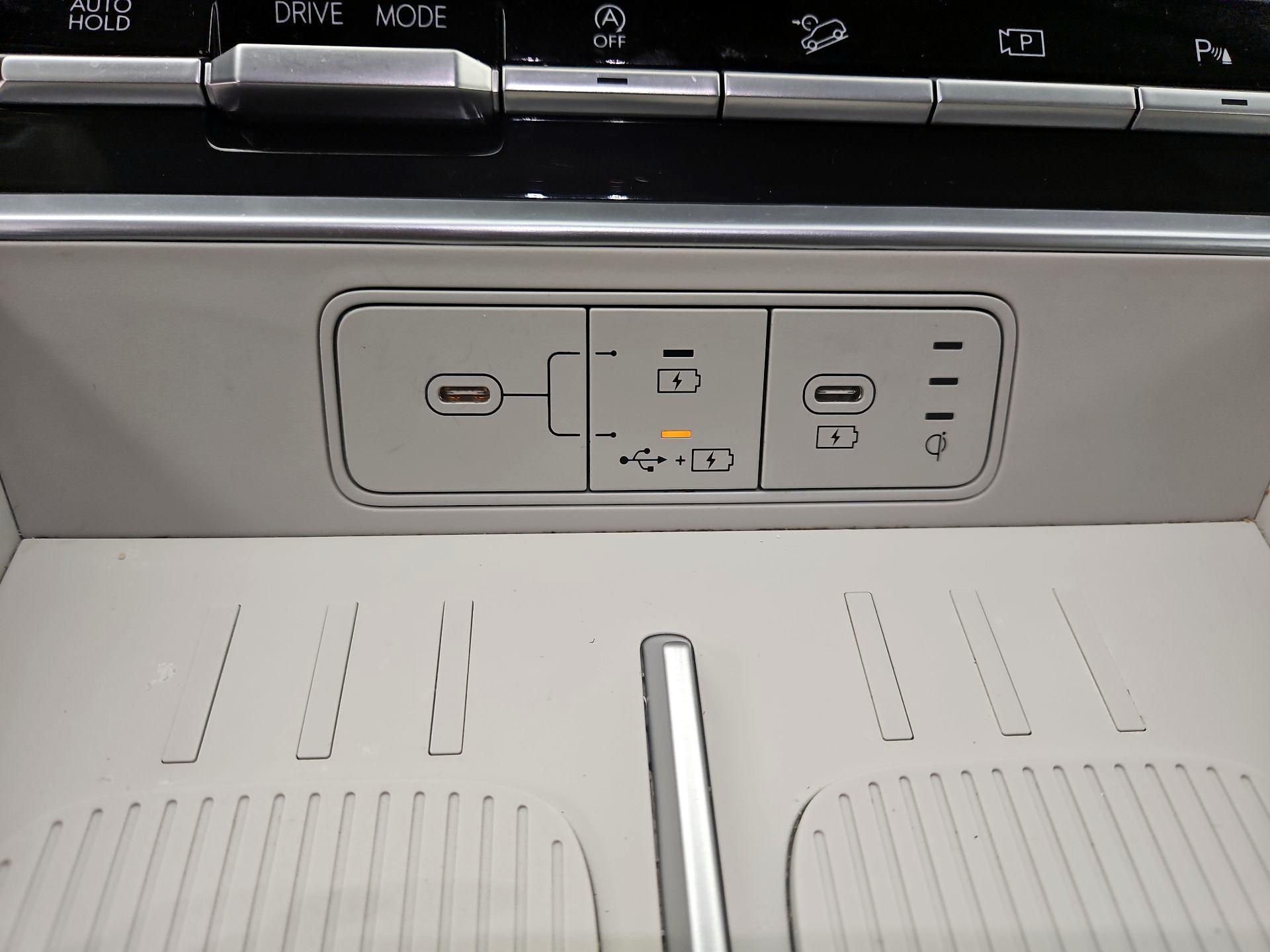 Thumbnail: 2024 Hyundai Santa Fe - 19