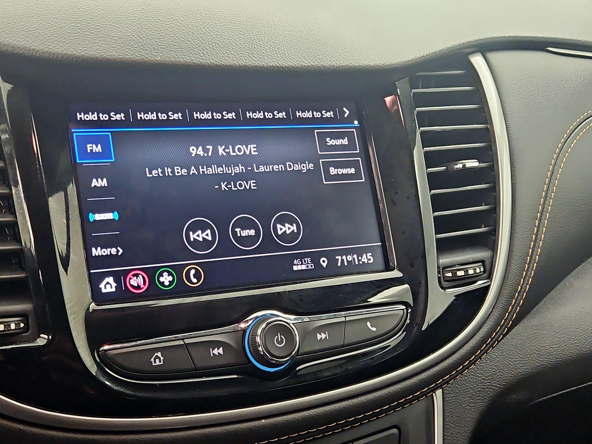 Thumbnail: 2022 Chevrolet Trax - 15