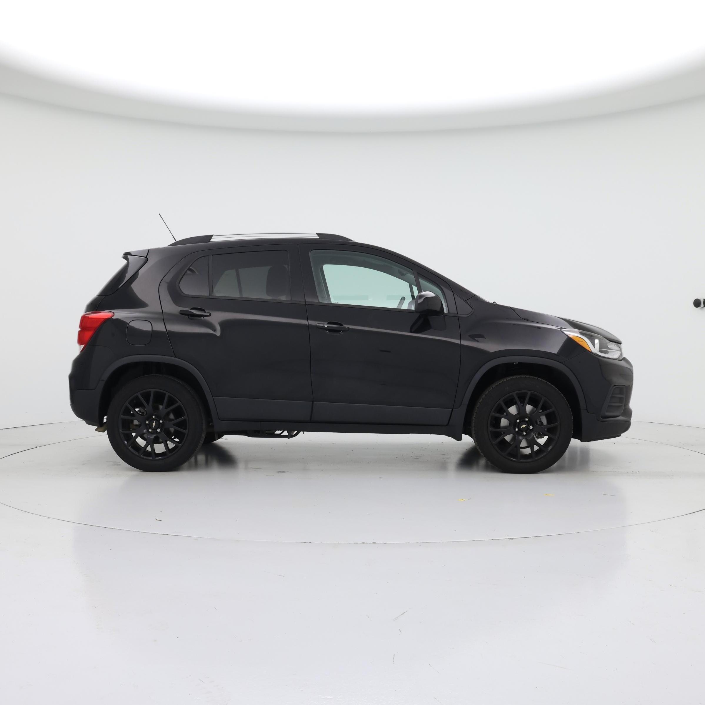 Thumbnail: 2022 Chevrolet Trax - 7