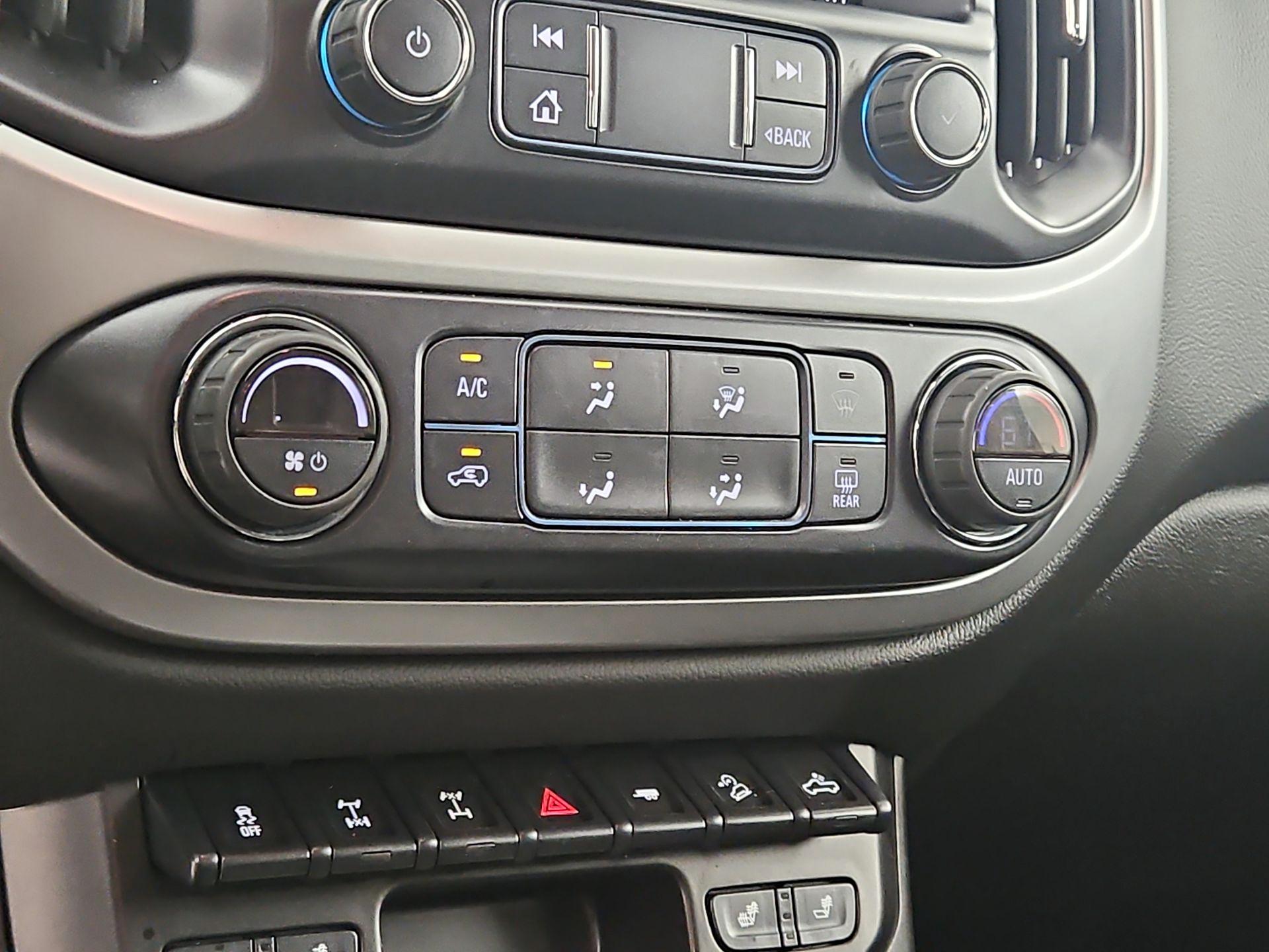 Thumbnail: 2021 Chevrolet Colorado - 16