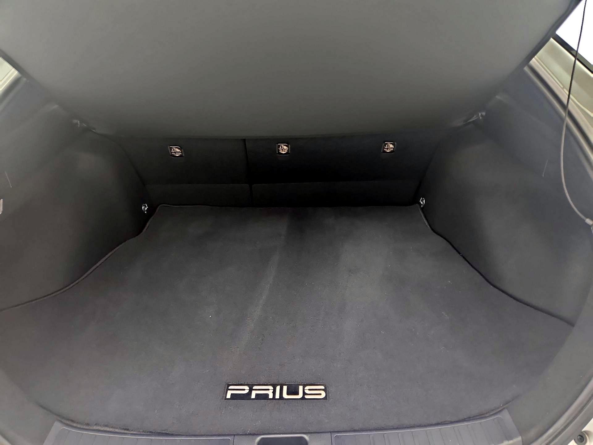 Thumbnail: 2018 Toyota Prius - 19