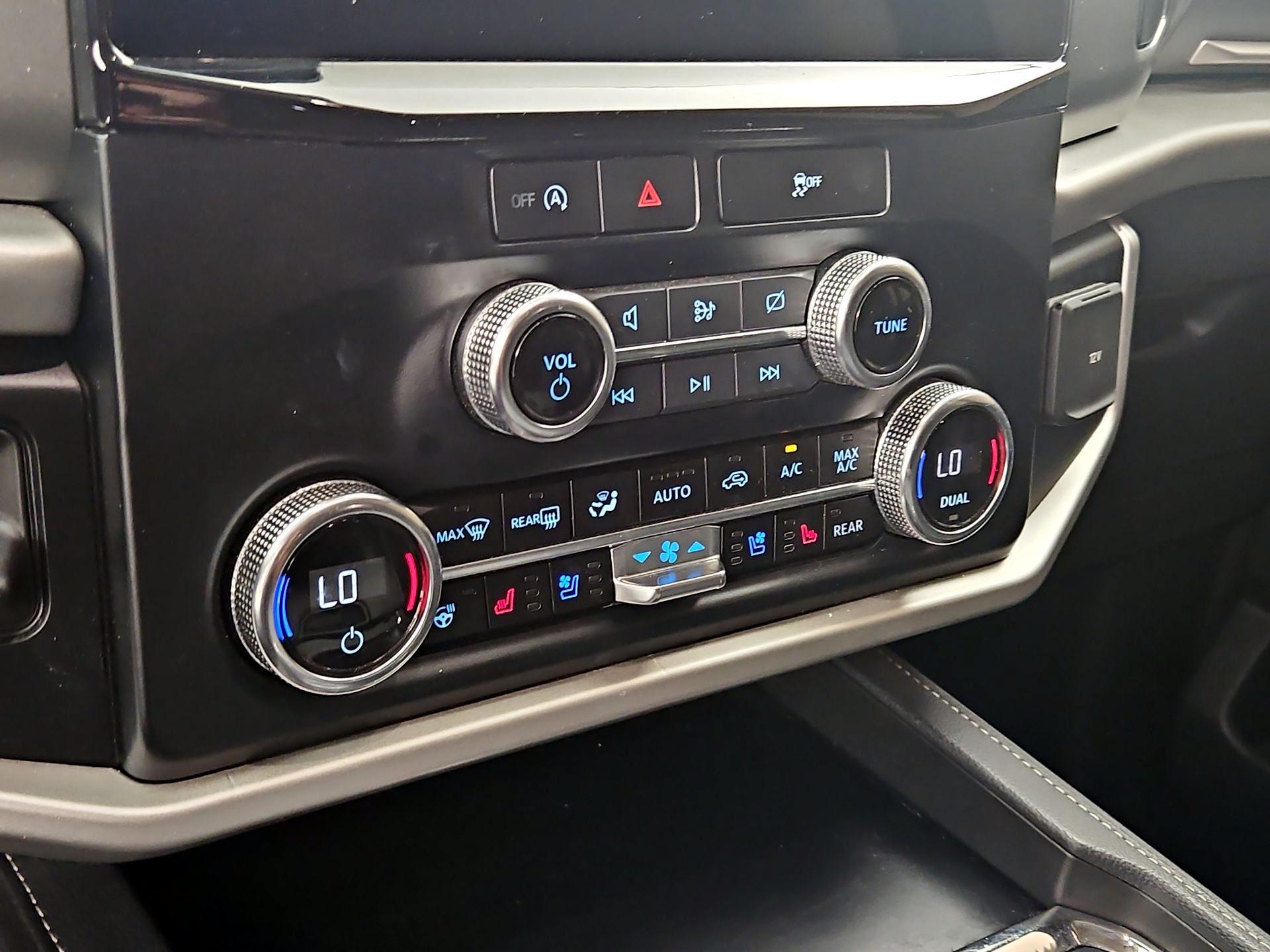 Thumbnail: 2024 Ford Expedition - 17