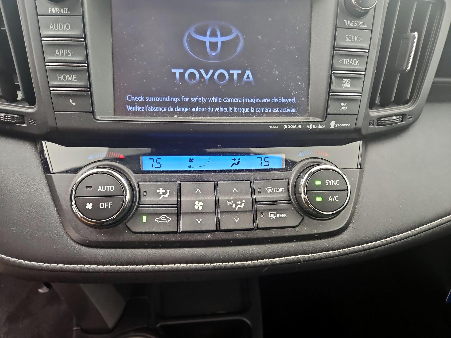 Thumbnail: 2017 Toyota RAV4 - 17