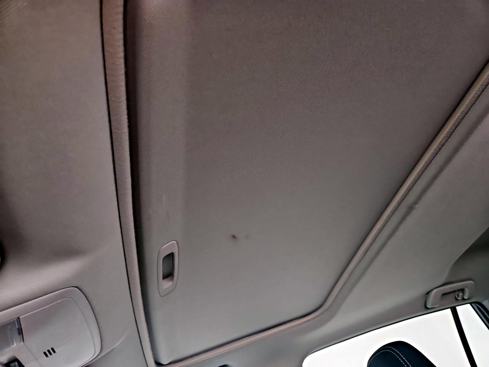 Thumbnail: 2017 Toyota RAV4 - 20