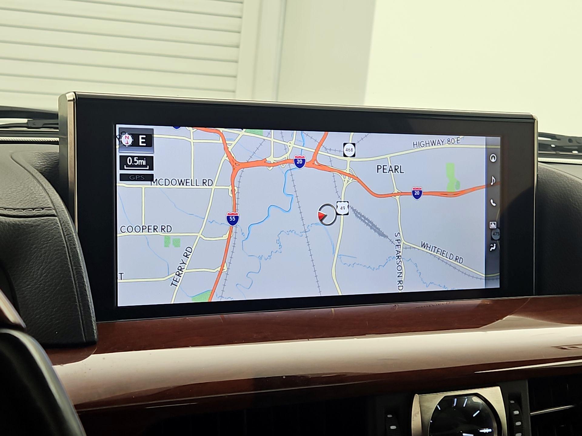 Thumbnail: 2017 Lexus LX - 14