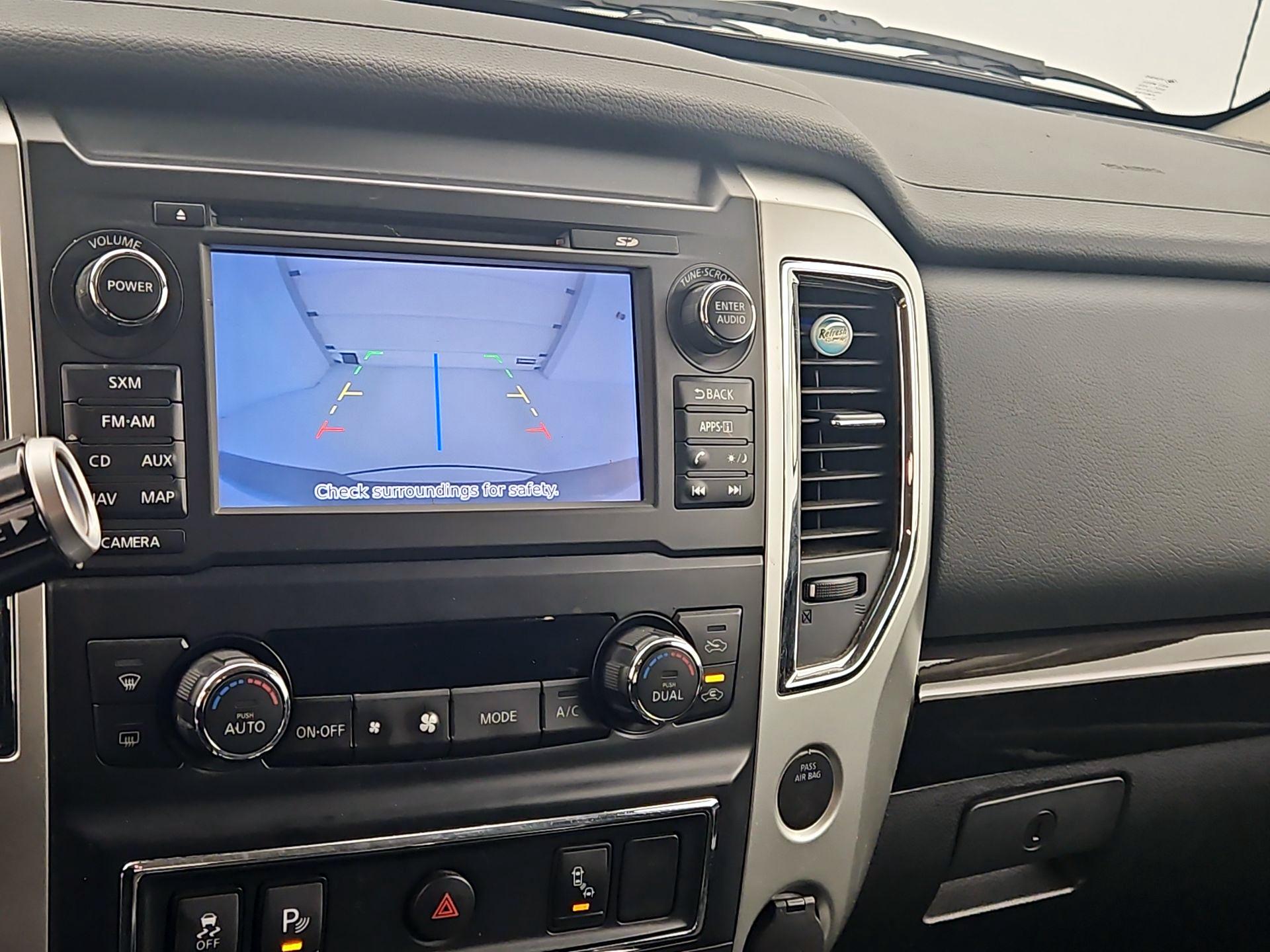 Thumbnail: 2018 Nissan Titan - 15