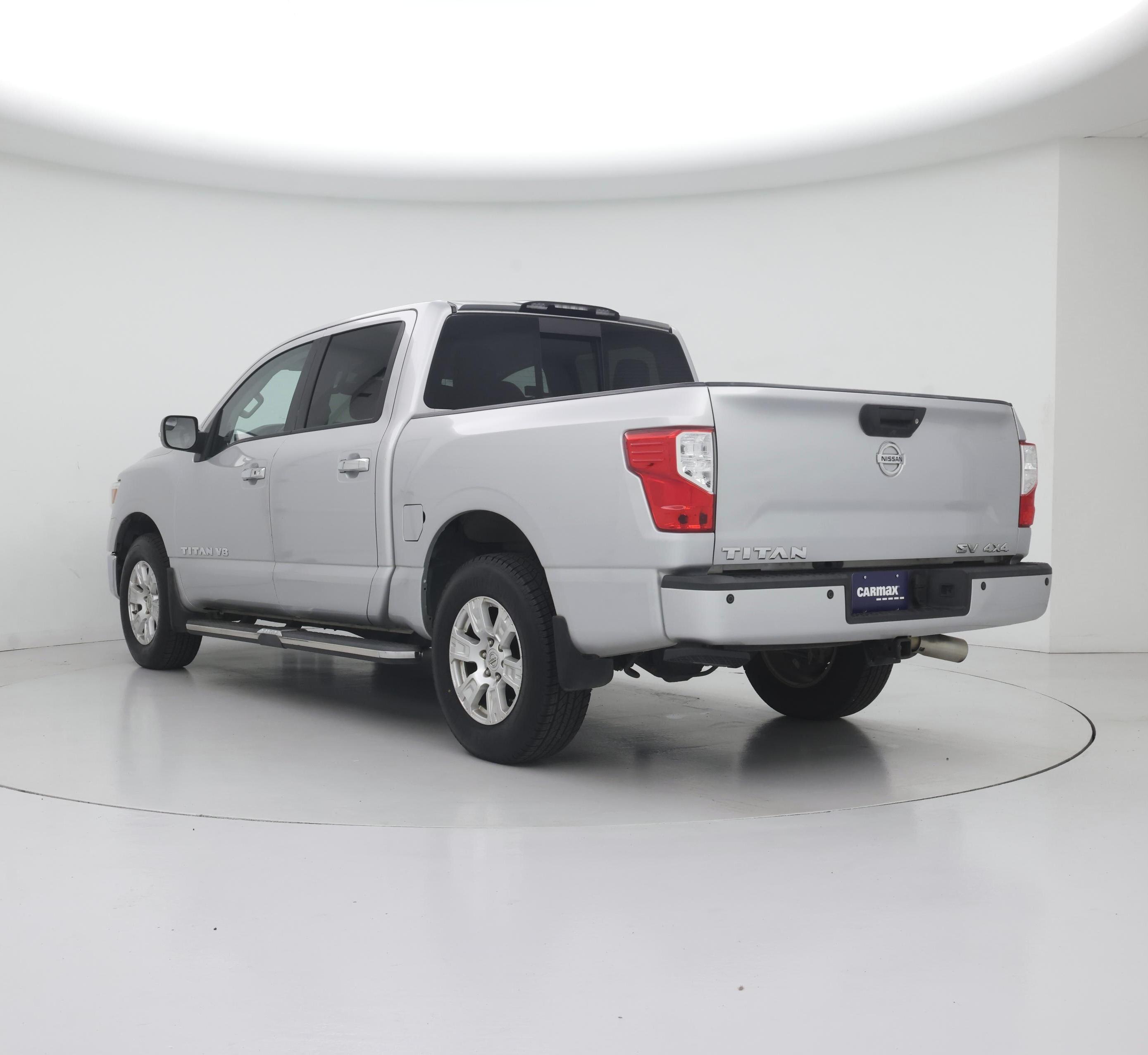 Thumbnail: 2018 Nissan Titan - 2