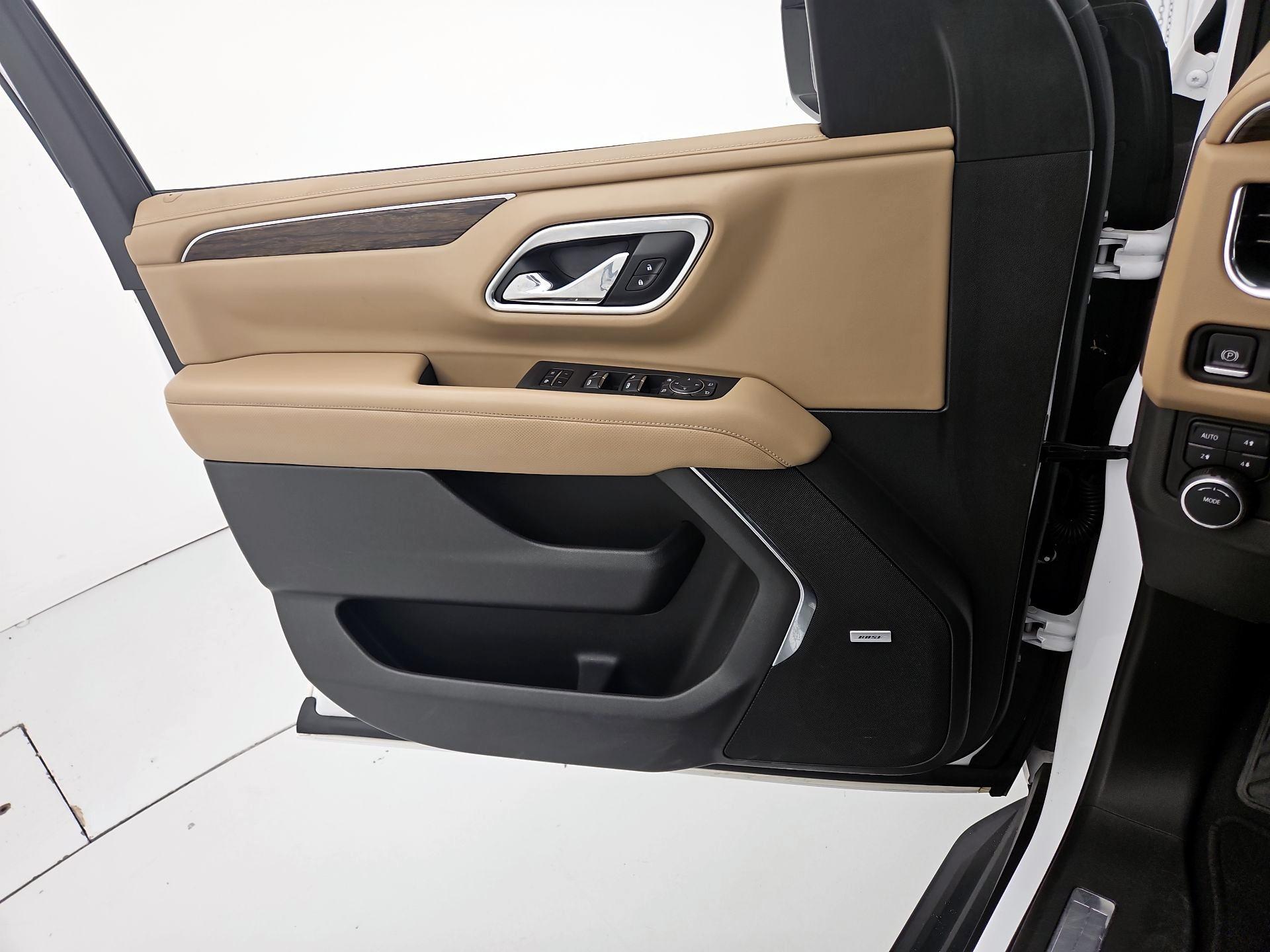 Thumbnail: 2021 Chevrolet Tahoe - 12