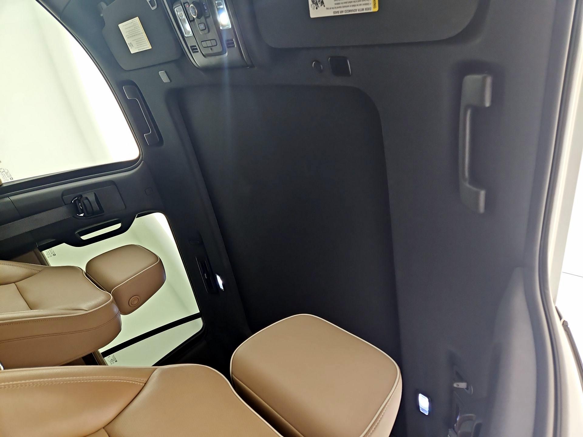 Thumbnail: 2021 Chevrolet Tahoe - 19