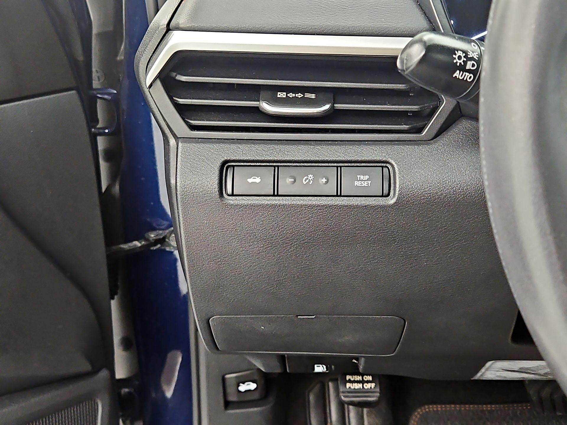 Thumbnail: 2022 Nissan Altima - 13