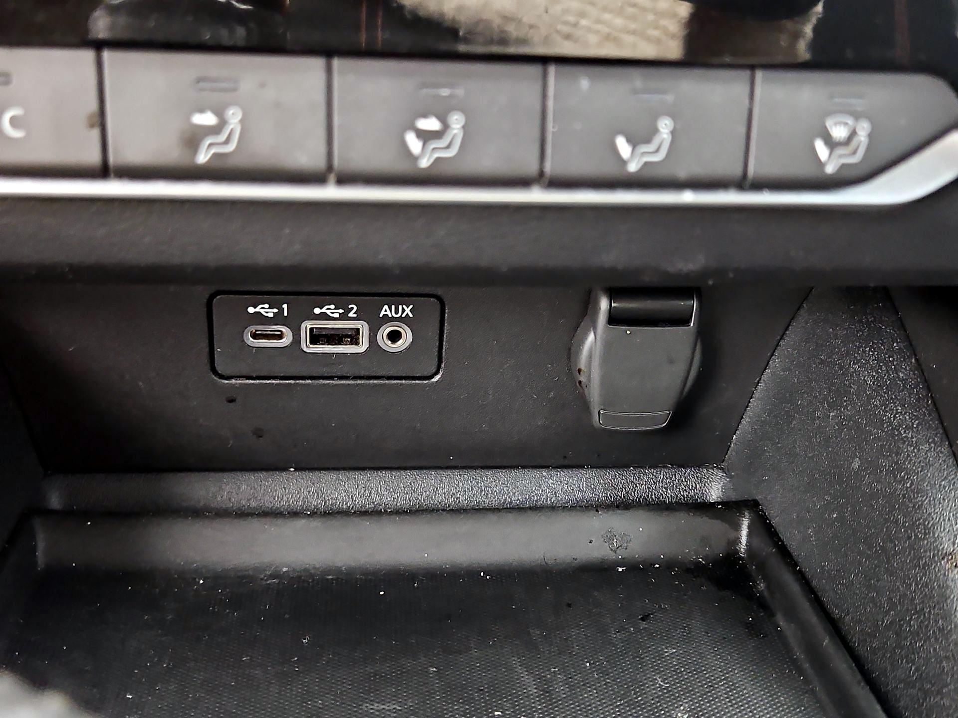 Thumbnail: 2022 Nissan Altima - 18