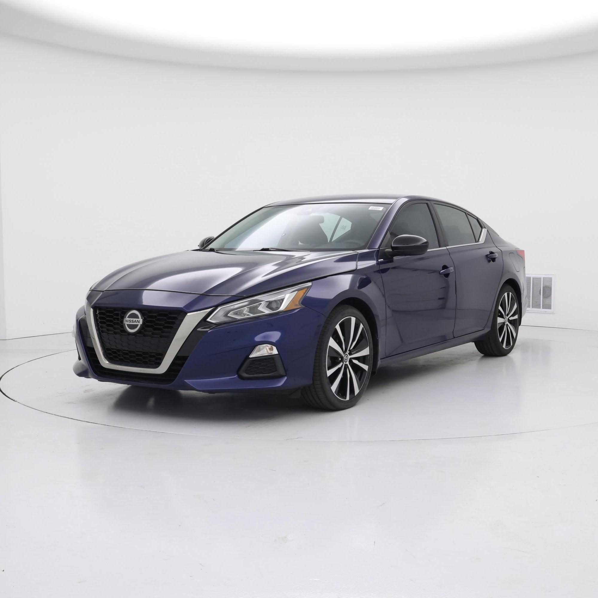 Thumbnail: 2022 Nissan Altima - 4