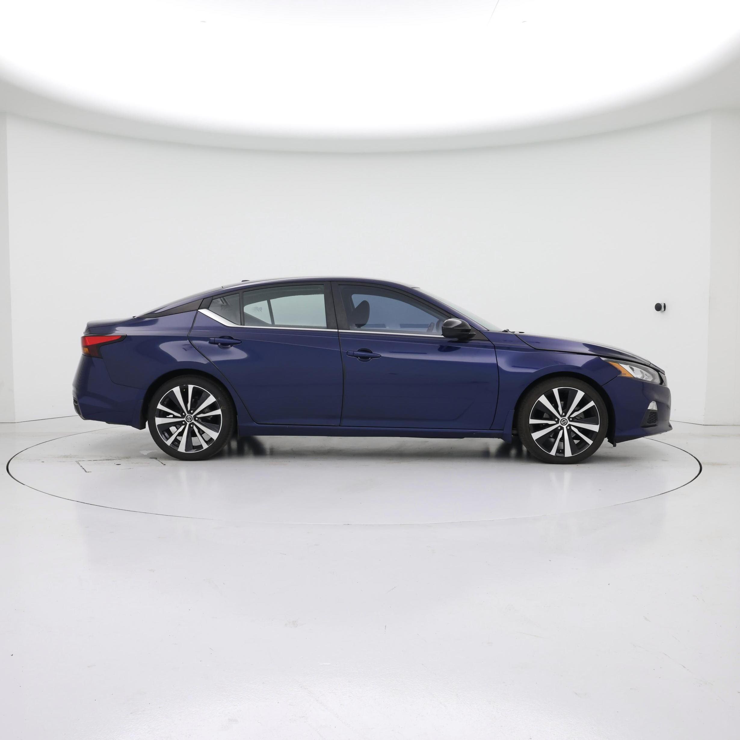 Thumbnail: 2022 Nissan Altima - 7