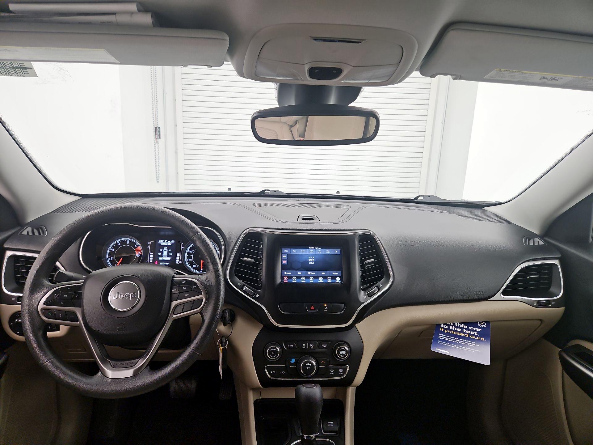 Thumbnail: 2021 Jeep Cherokee - 9