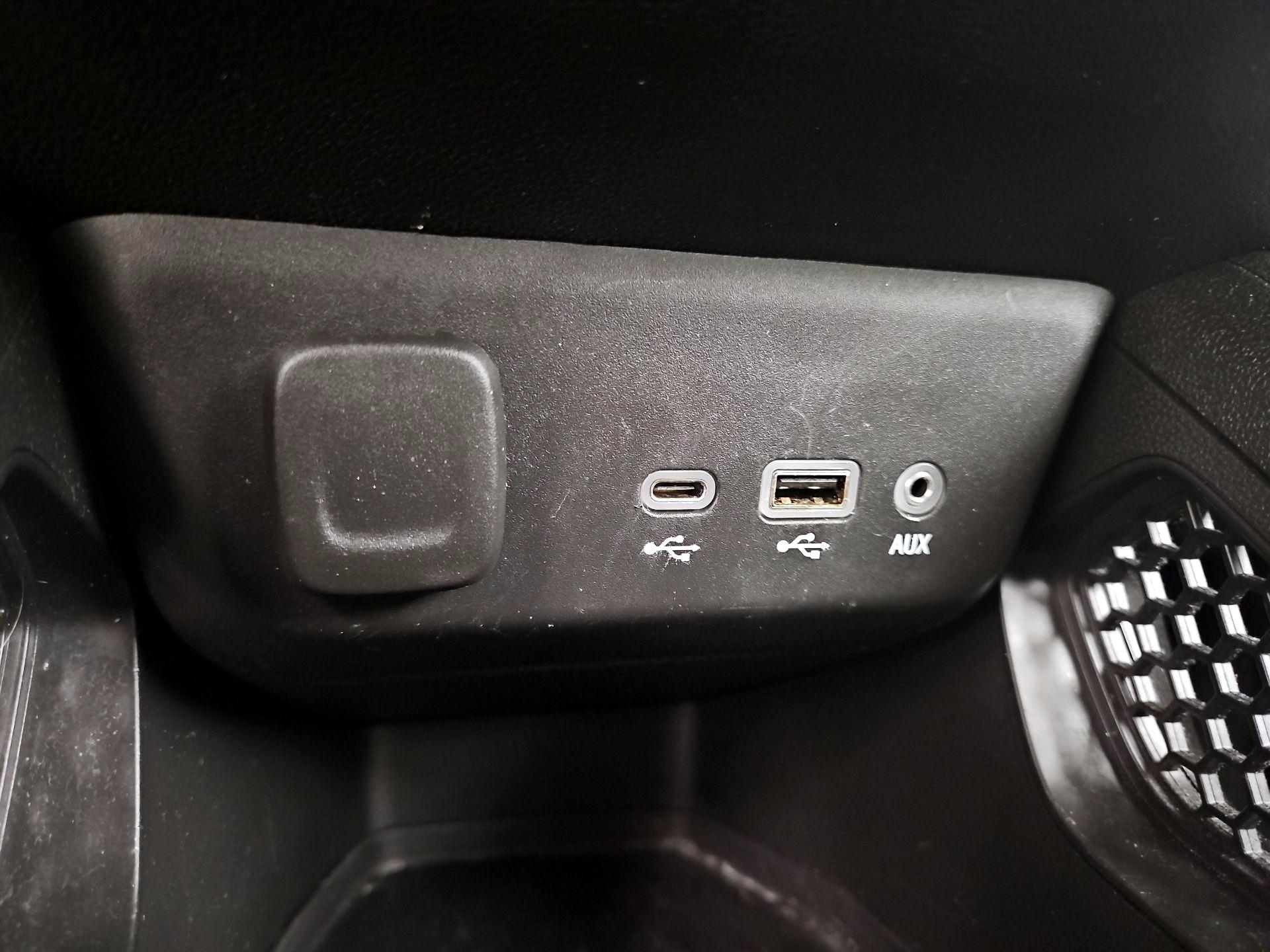 Thumbnail: 2023 Chevrolet TrailBlazer - 18