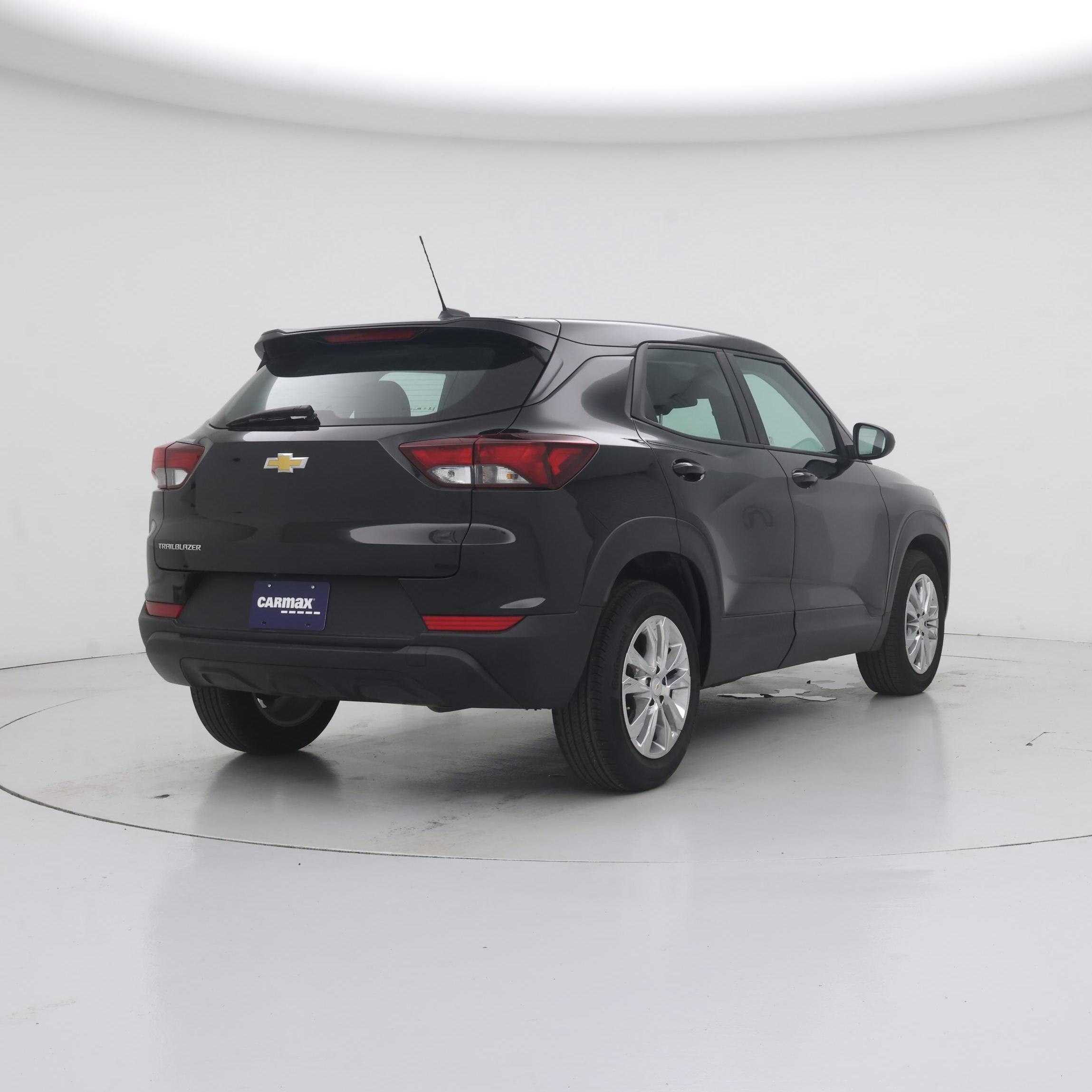 Thumbnail: 2023 Chevrolet TrailBlazer - 8