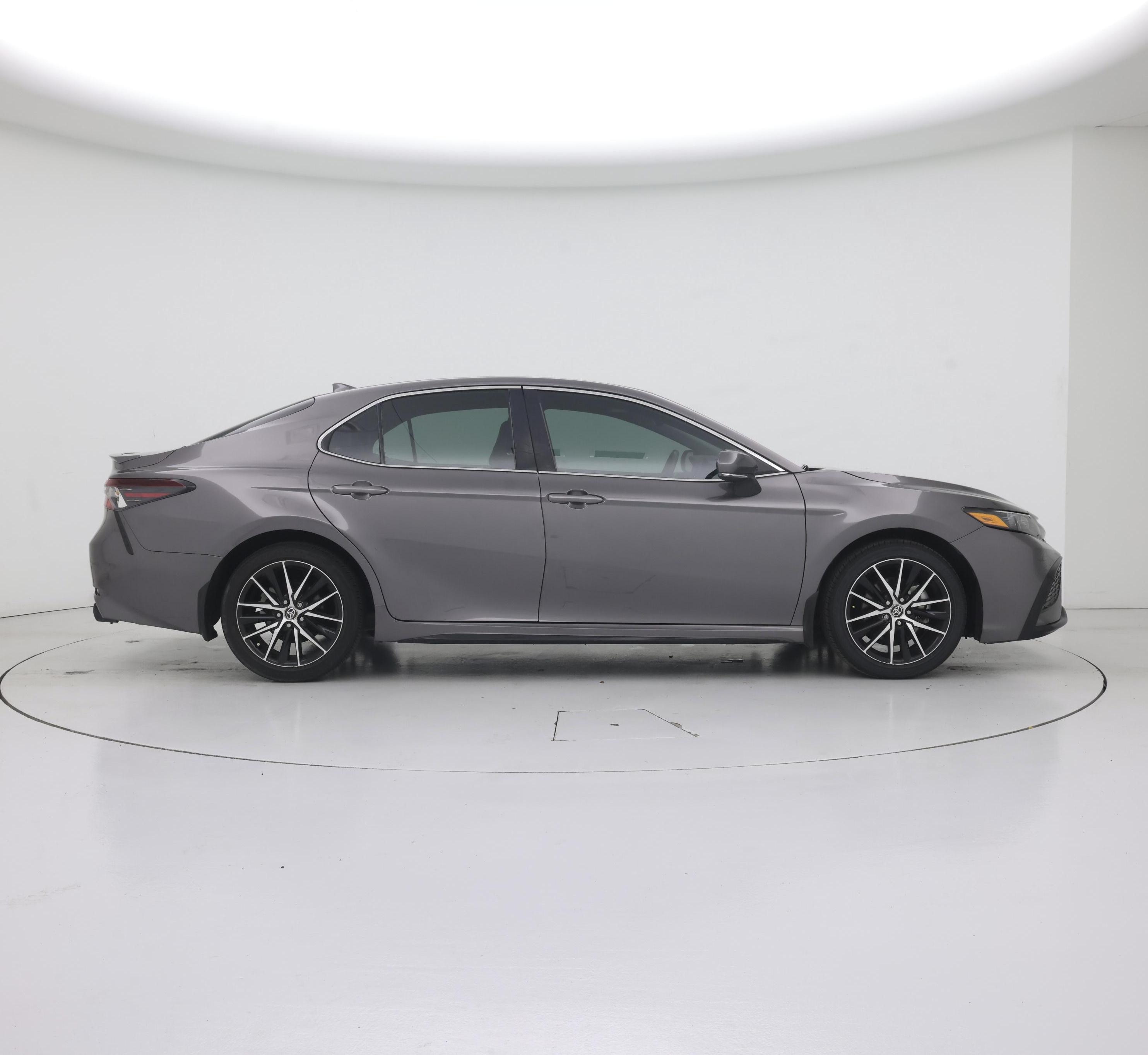 Thumbnail: 2023 Toyota Camry - 7