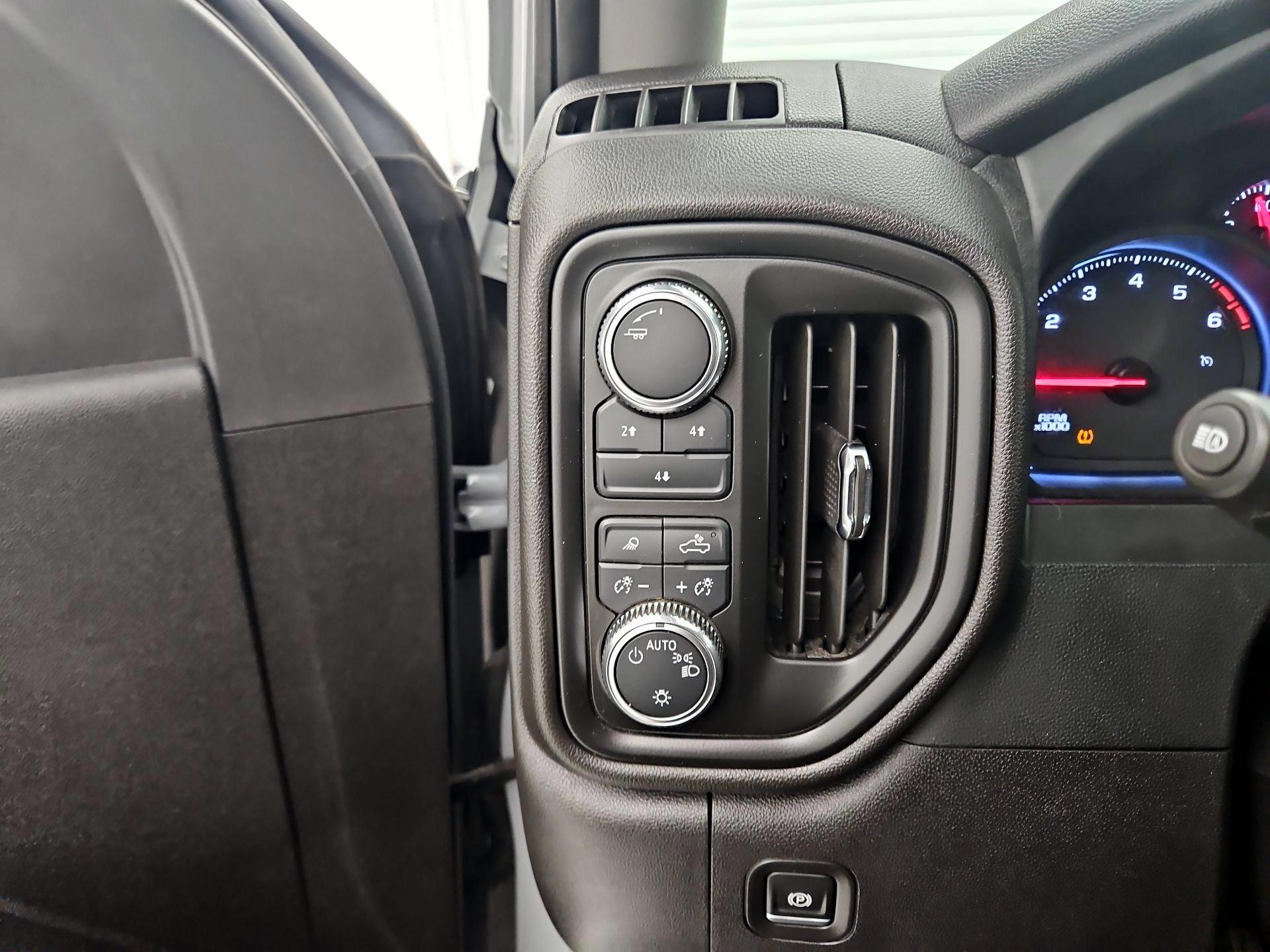 Thumbnail: 2024 GMC Sierra 2500 - 13