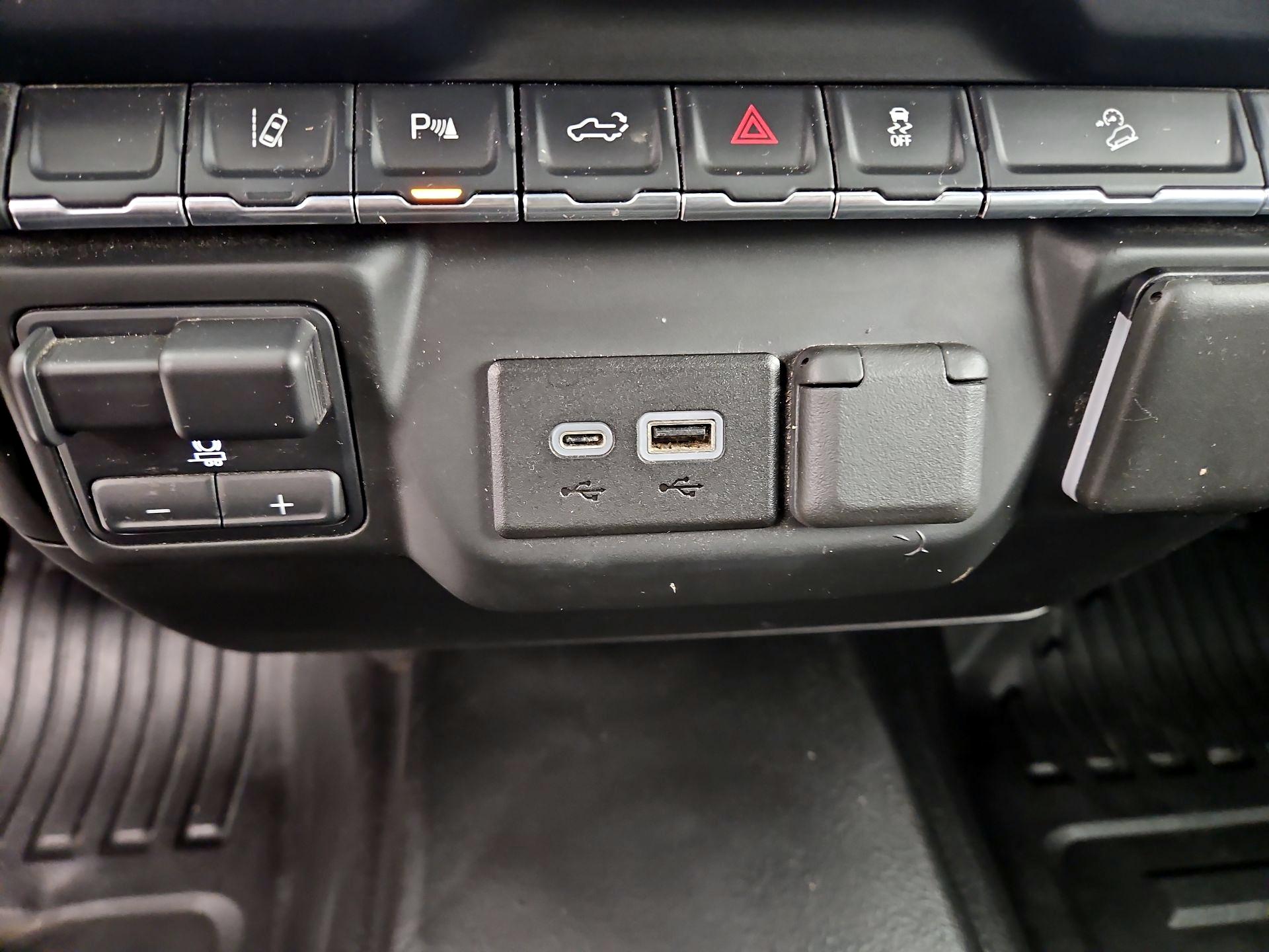 Thumbnail: 2024 GMC Sierra 2500 - 18