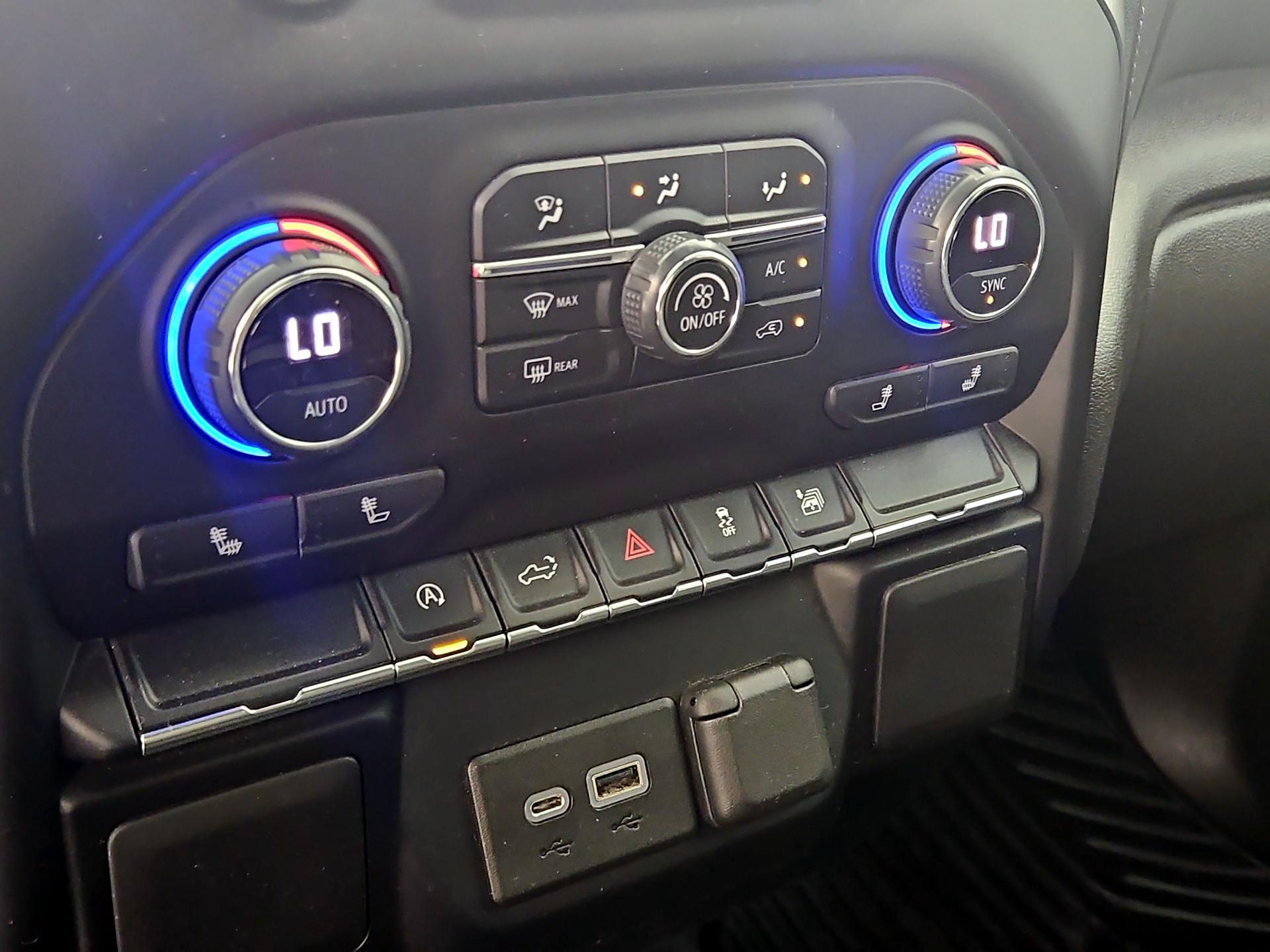 Thumbnail: 2021 Chevrolet Silverado 1500 - 16