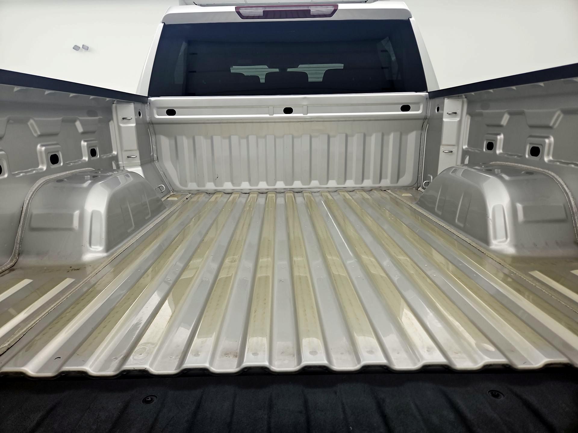 Thumbnail: 2021 Chevrolet Silverado 1500 - 20